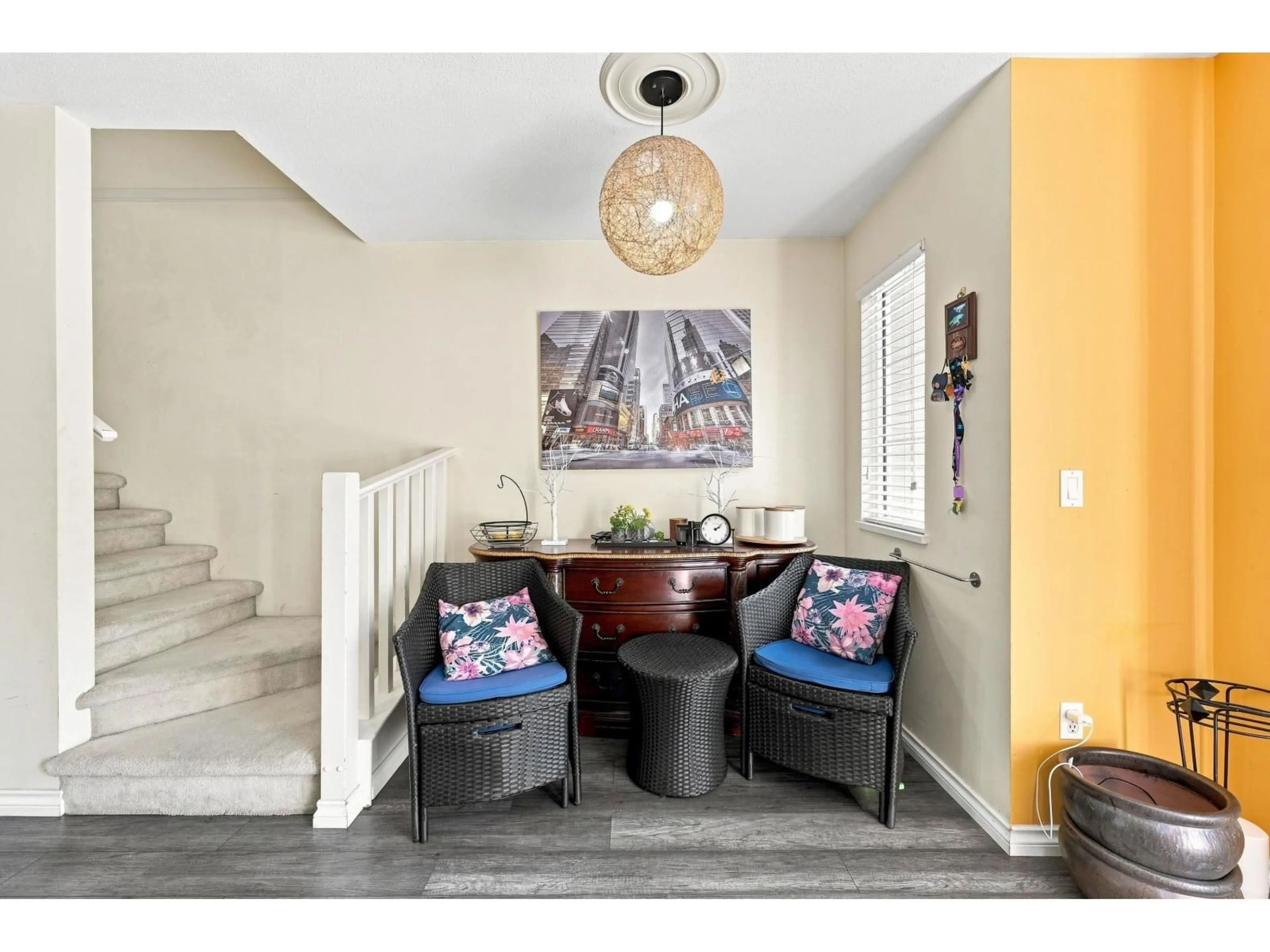 Indoor entryway for 9 - 12778 66 AVENUE, Surrey British Columbia V3W1K9