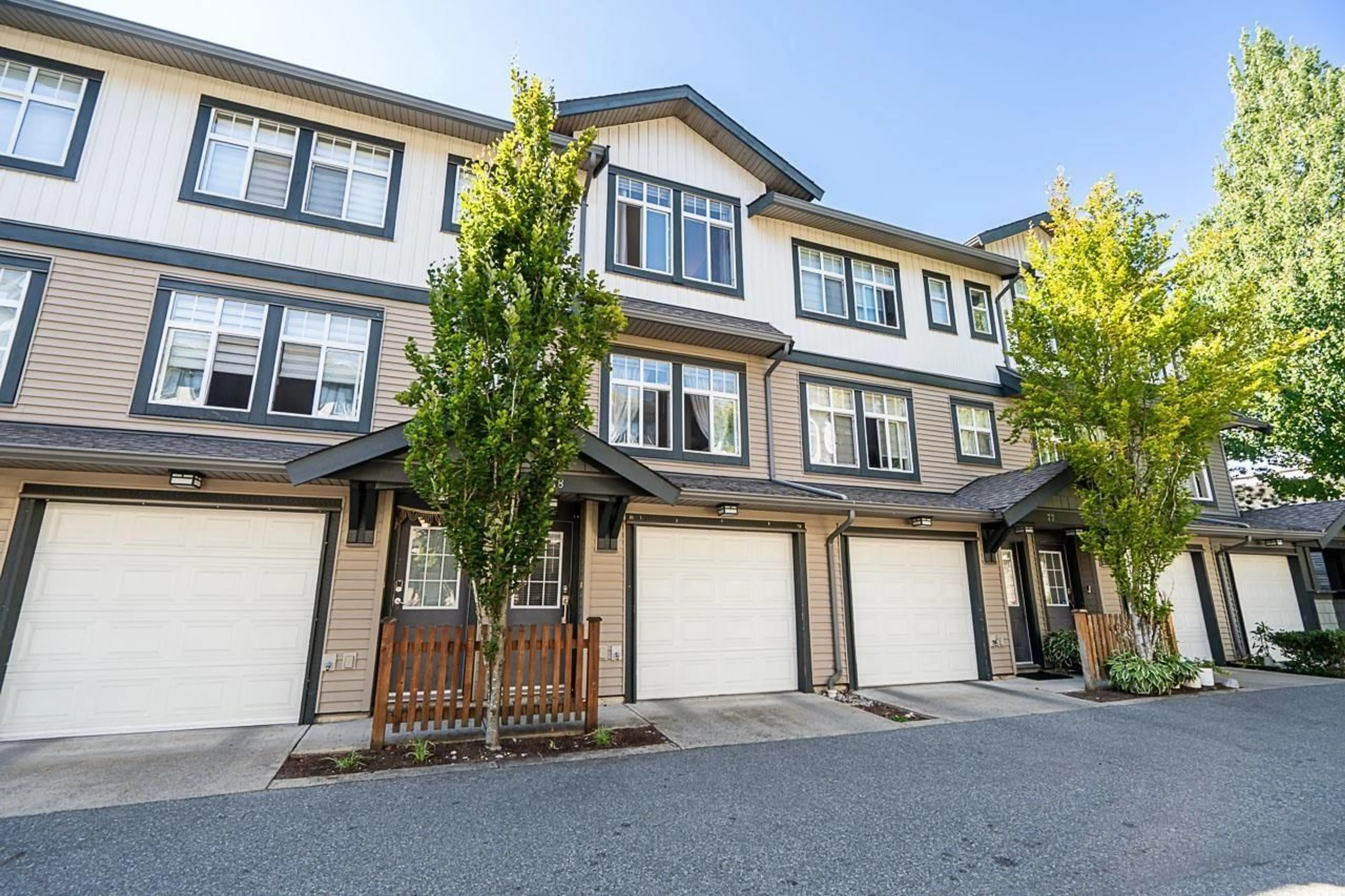 A pic from outside/outdoor area/front of a property/back of a property/a pic from drone, street for 78 - 16233 83 AVENUE, Surrey British Columbia V4N0Z3