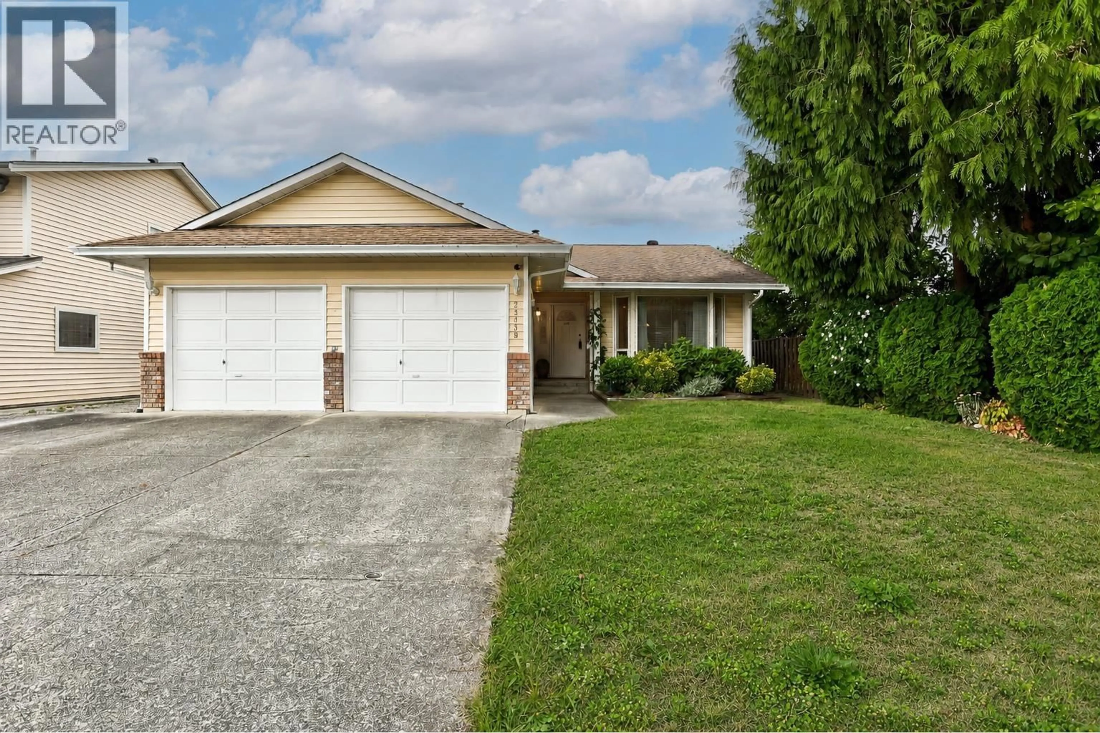 Home with vinyl exterior material, street for 23439 NIGHTINGALE AVENUE, Maple Ridge British Columbia V2X9M2
