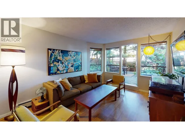 111 - 853 7TH AVENUE, Vancouver 3
