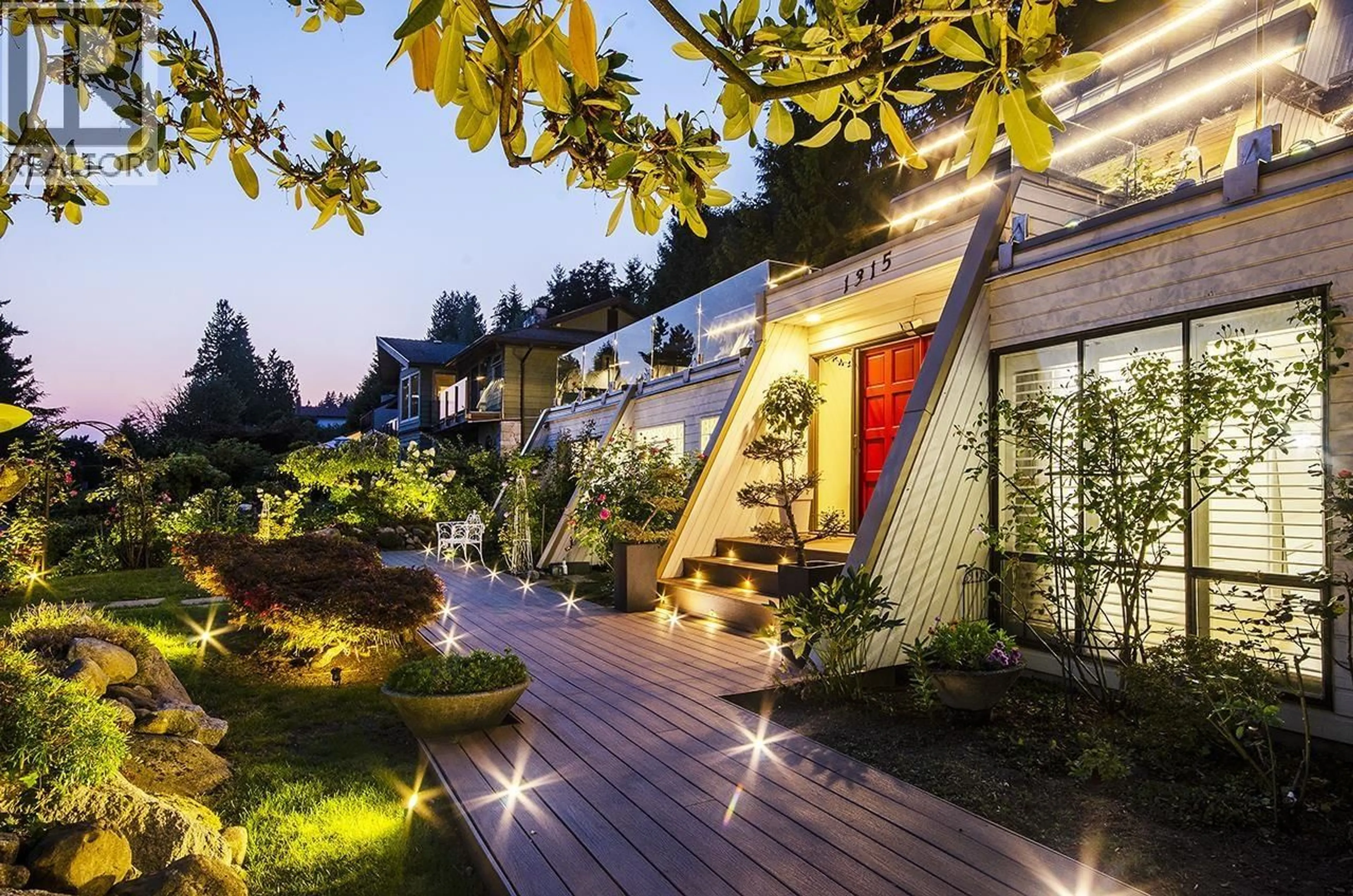 Patio, street for 1315 TYROL ROAD, West Vancouver British Columbia V7S2L5