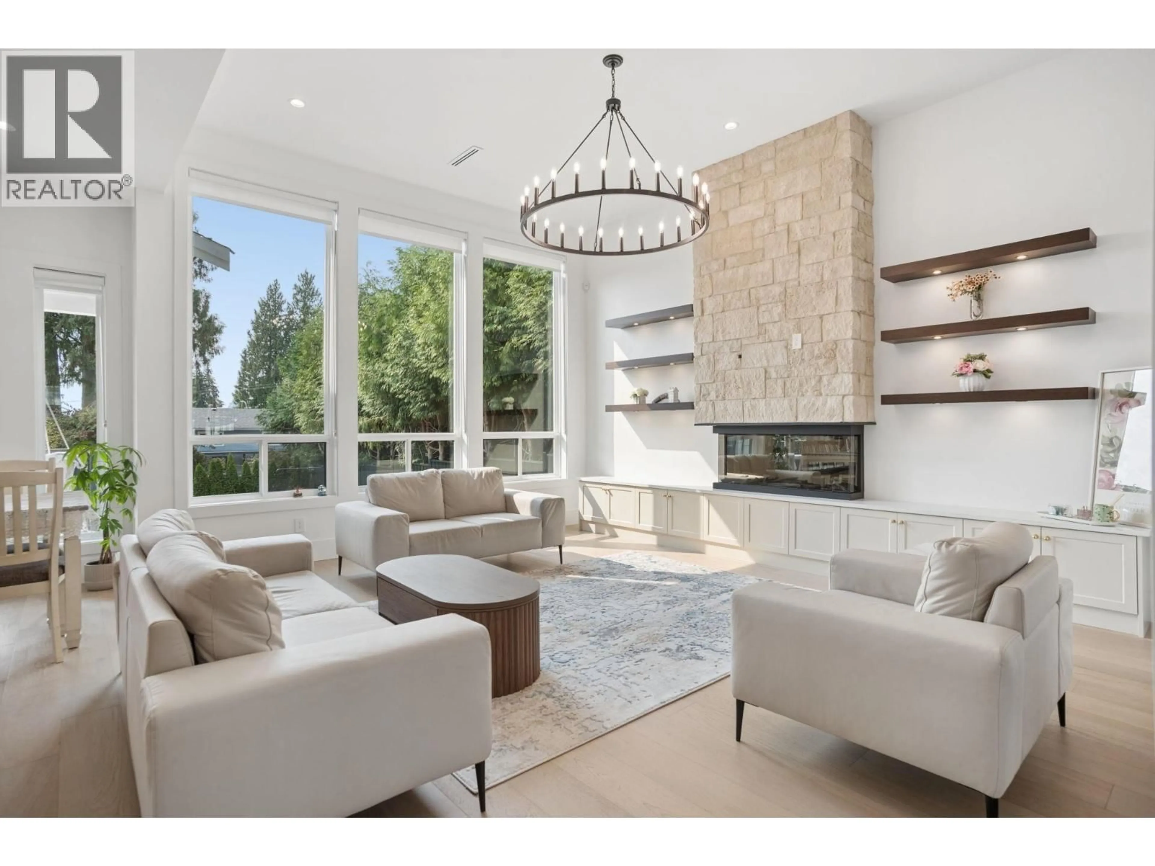 Living room with furniture, unknown for 416 TRINITY STREET, Coquitlam British Columbia V3K5N3