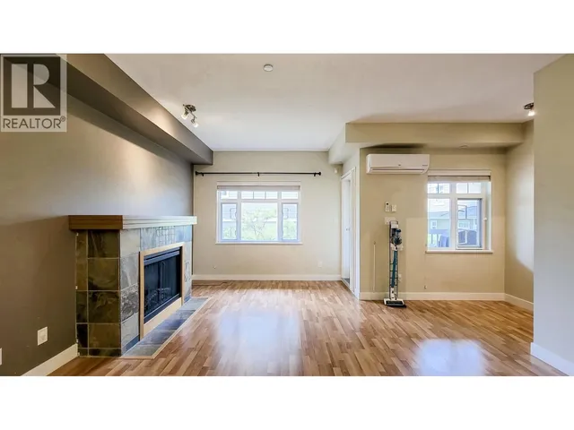 74 - 7388 MACPHERSON AVENUE, Burnaby 5
