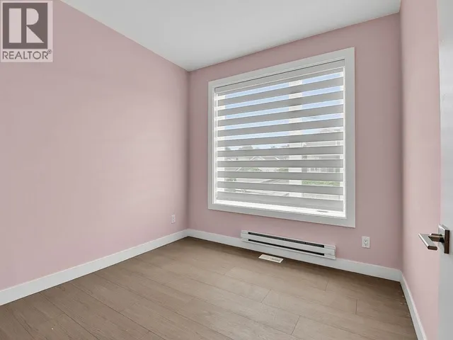 2 - 2254 24TH AVENUE, Vancouver 5