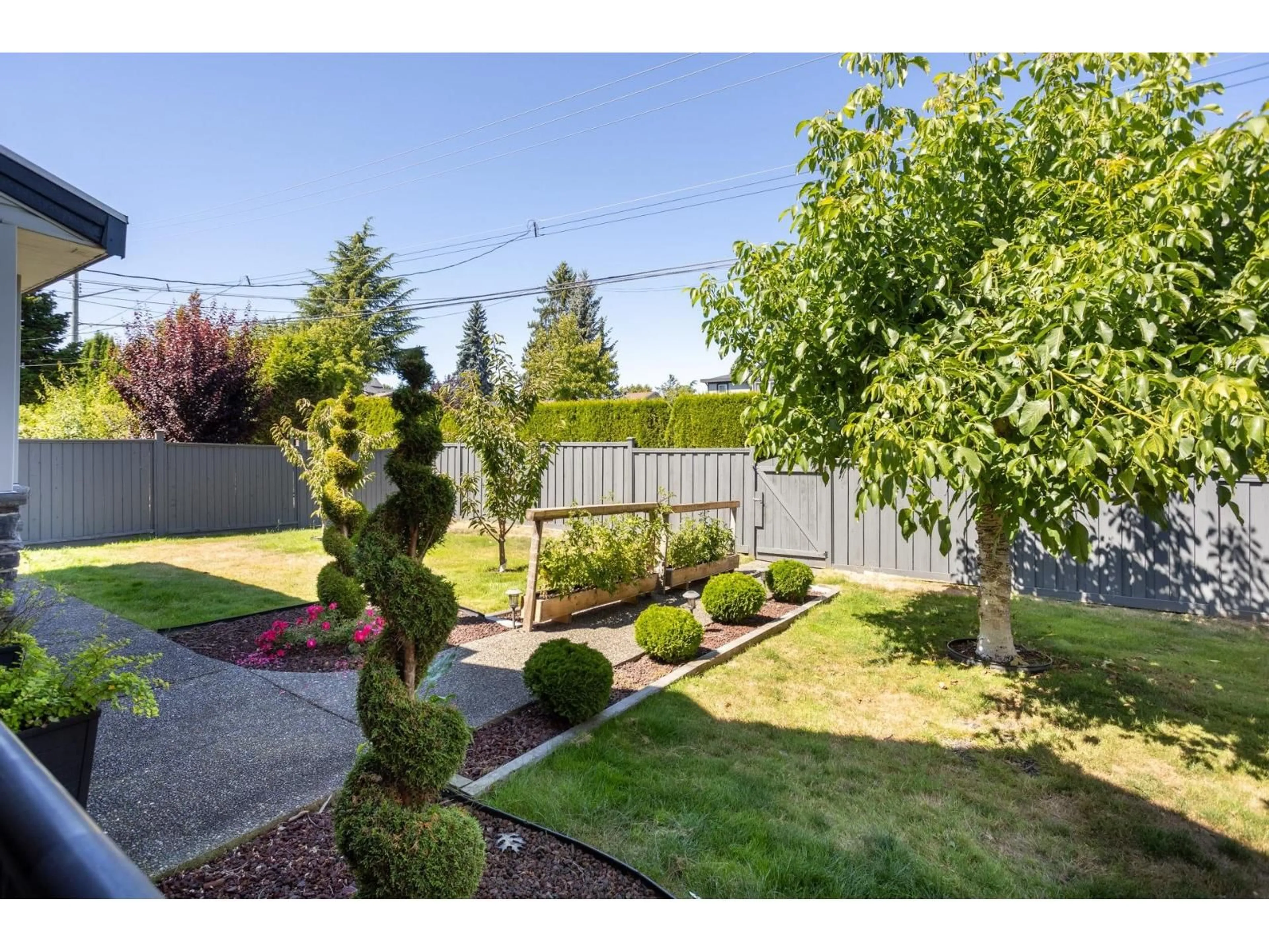 A pic from outside/outdoor area/front of a property/back of a property/a pic from drone, street for 13486 64 AVENUE, Surrey British Columbia V3W1Y3