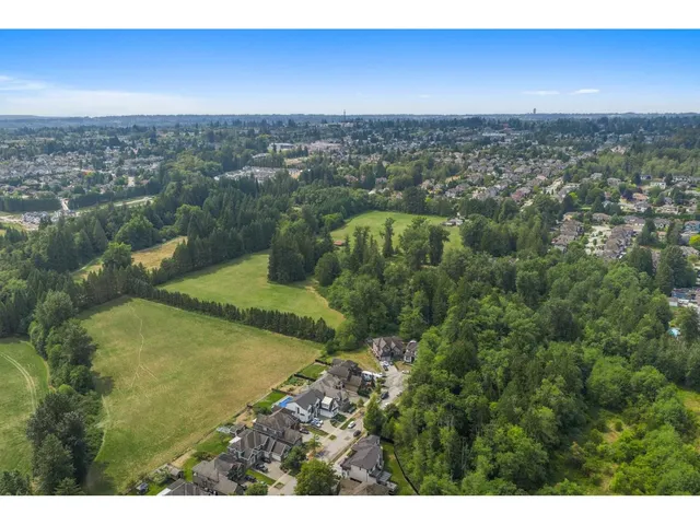 9186 164 STREET, Surrey 3