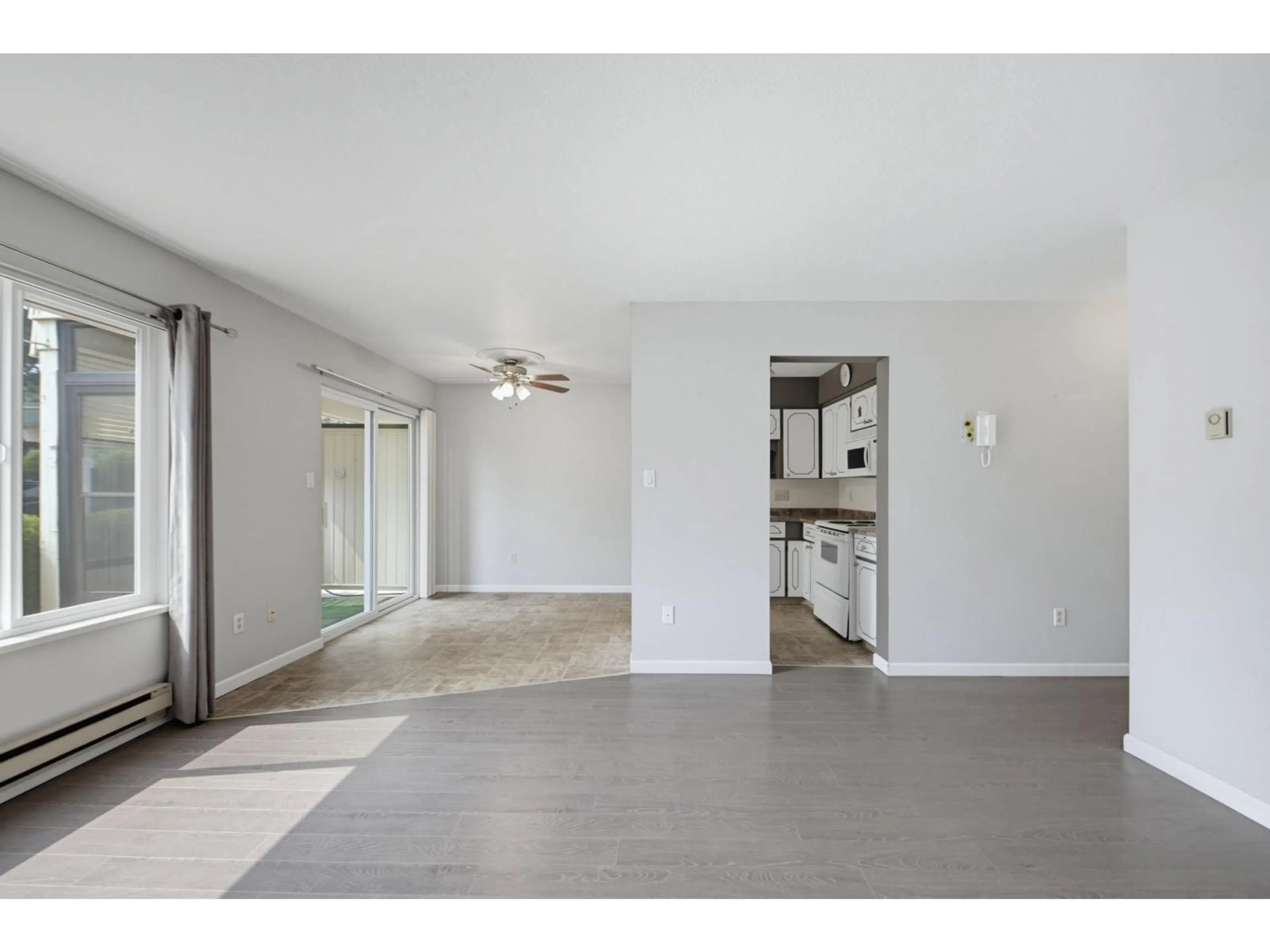 A pic of a room for 108 - 2853 BOURQUIN CRESCENT WEST, Abbotsford British Columbia V2S6H6