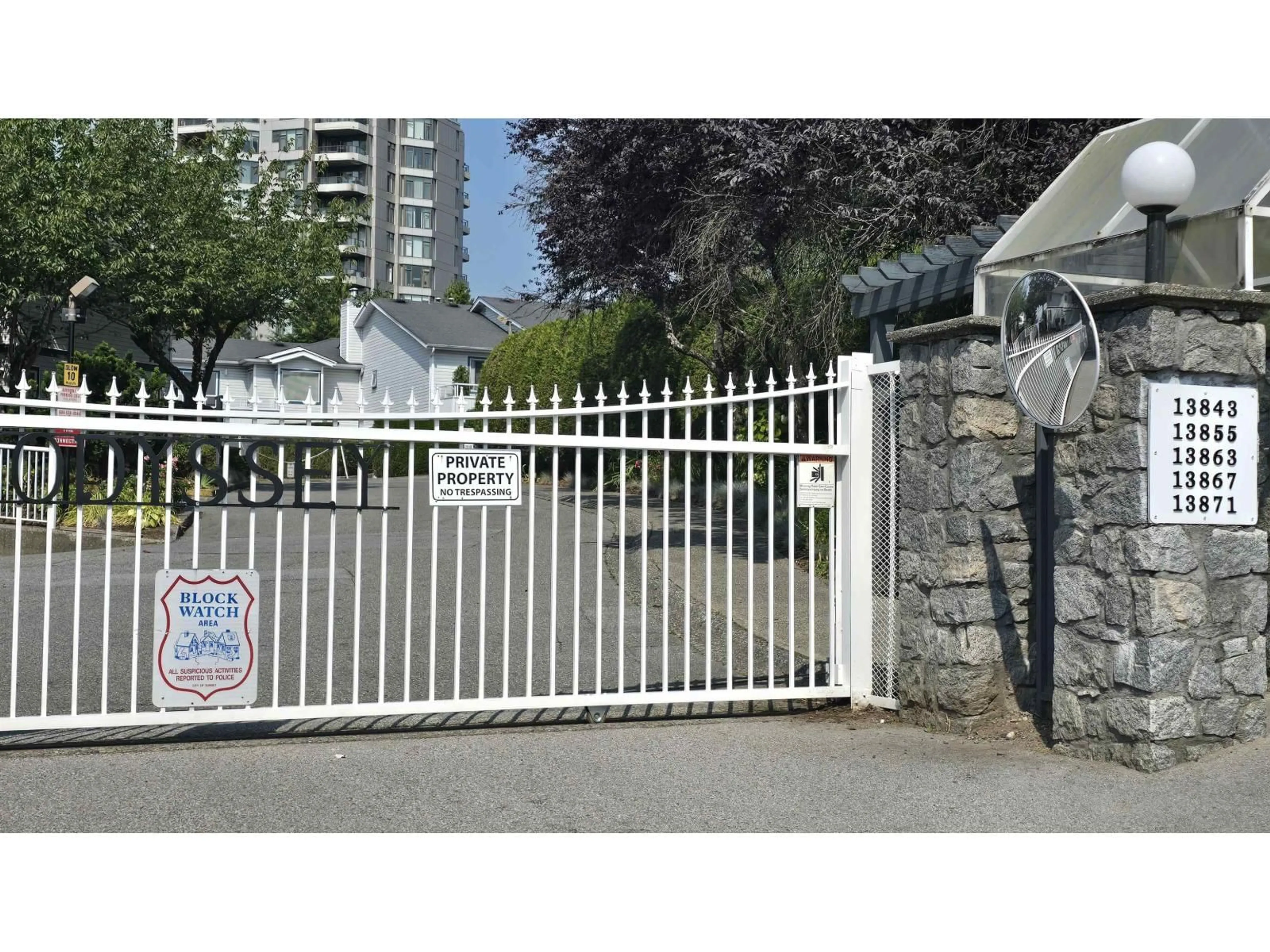 Unknown for 201 - 13863 100 AVENUE, Surrey British Columbia V3T5P5