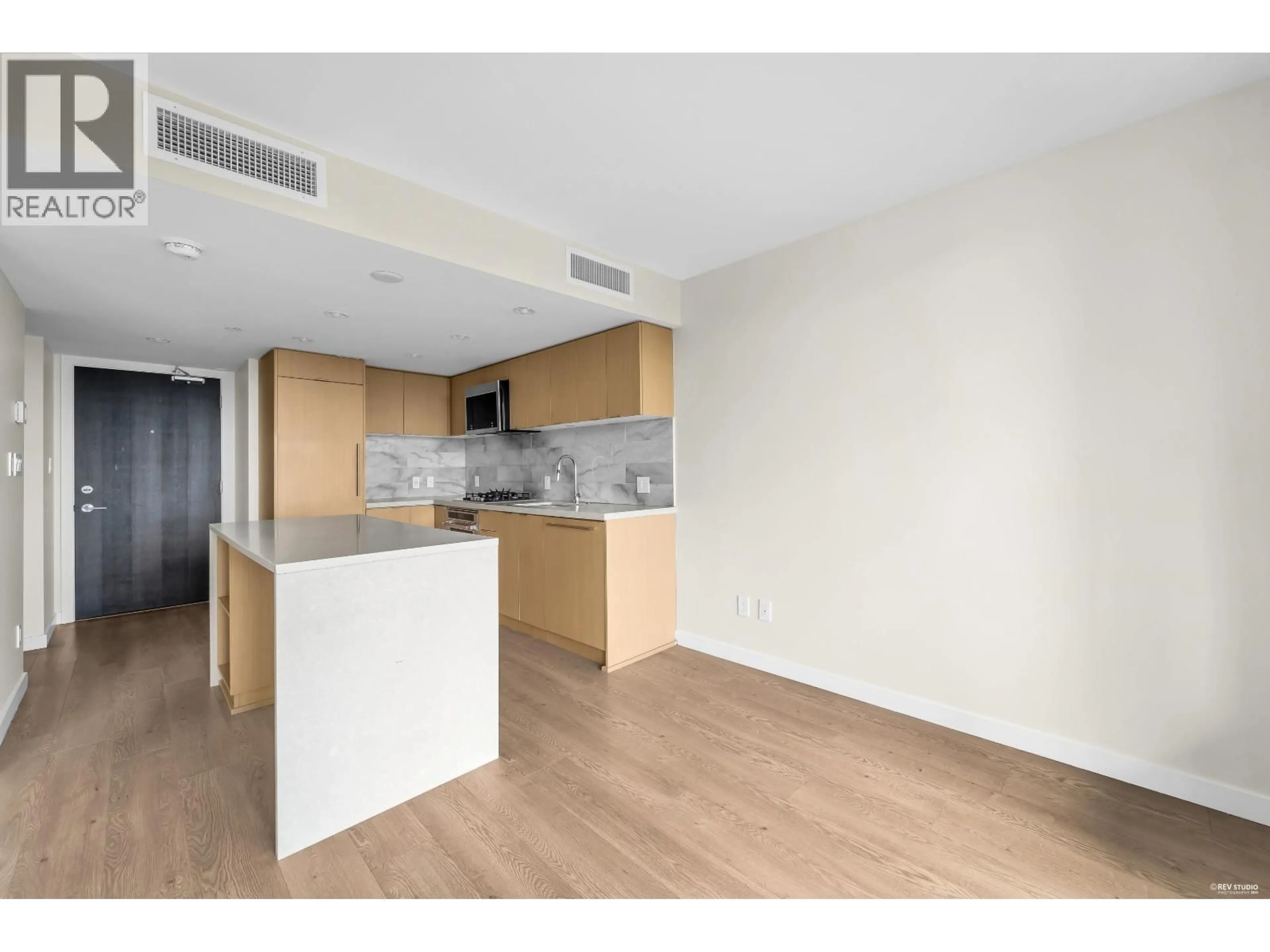 Standard kitchen, unknown for 2405 - 8189 CAMBIE STREET, Vancouver British Columbia V6P0G6