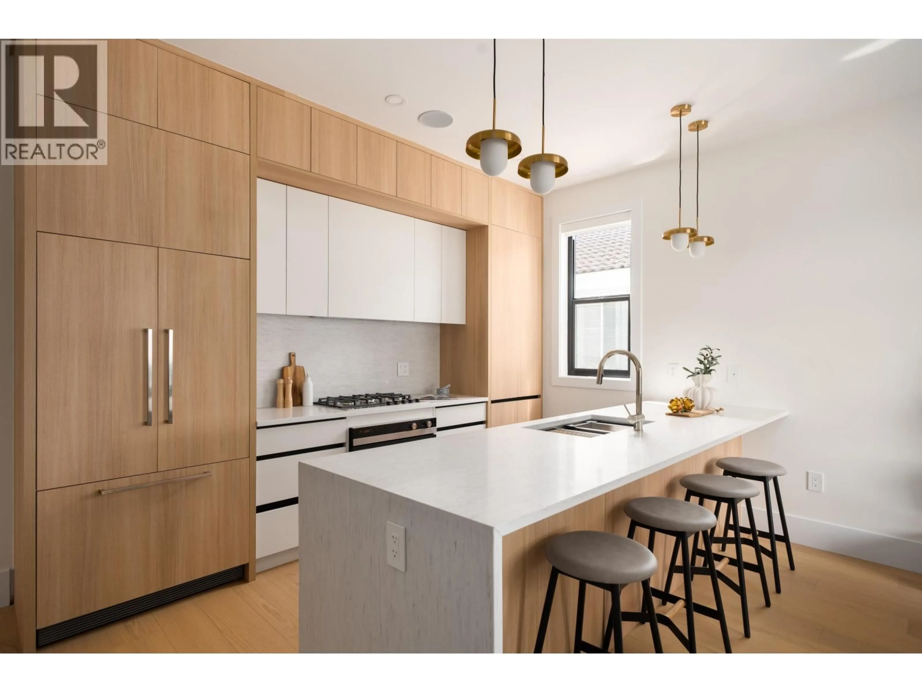 Contemporary kitchen, unknown for 2 - 4828 ALBERT STREET, Burnaby British Columbia V5C2H3
