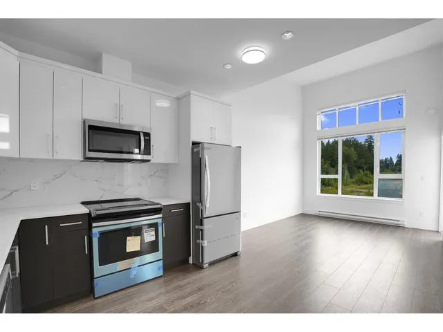 504 - 9983 BARNSTON DRIVE EAST, Surrey 4