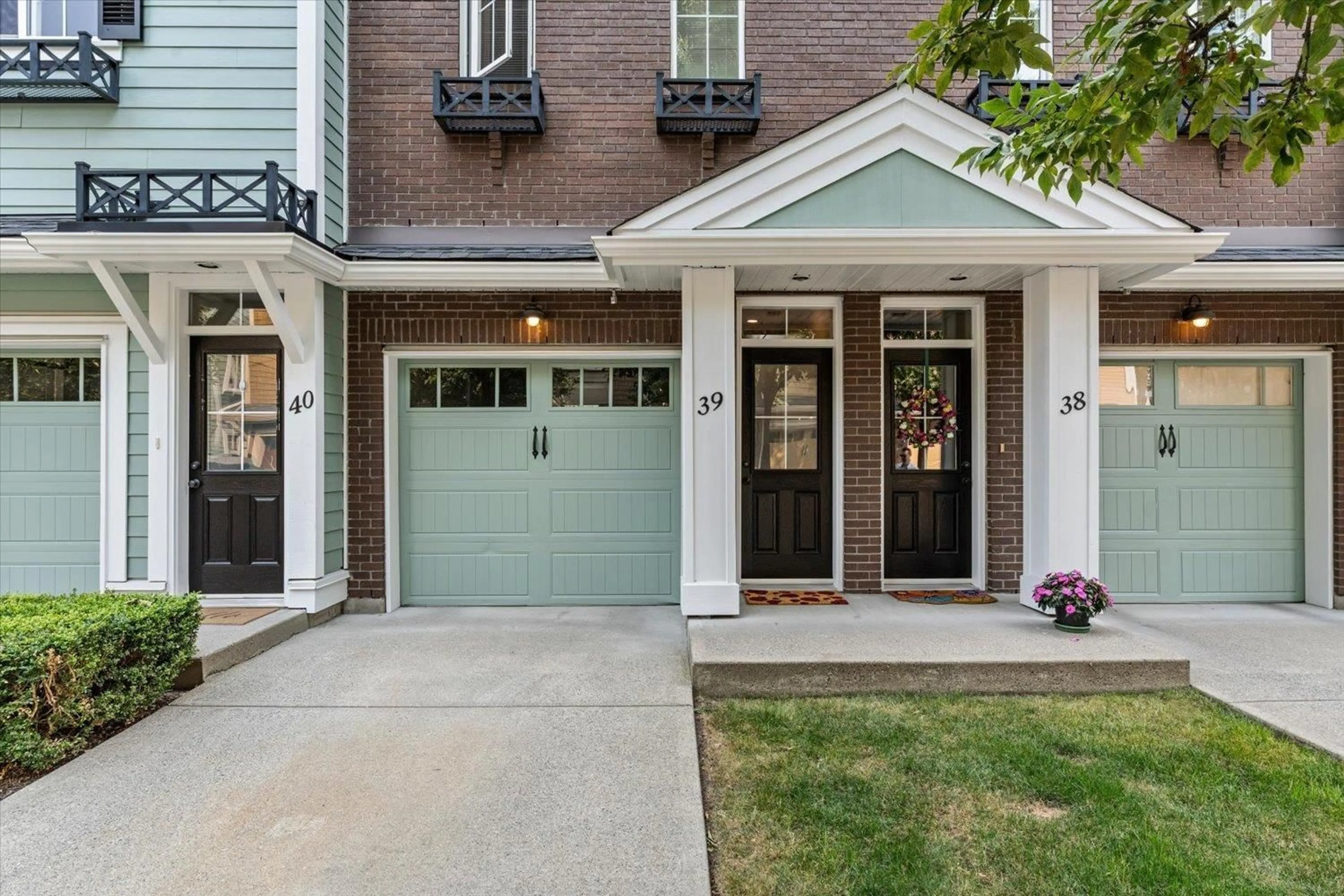 Home with brick exterior material, street for 39 - 5805 SAPPERS WAY, Chilliwack British Columbia V2R0L7