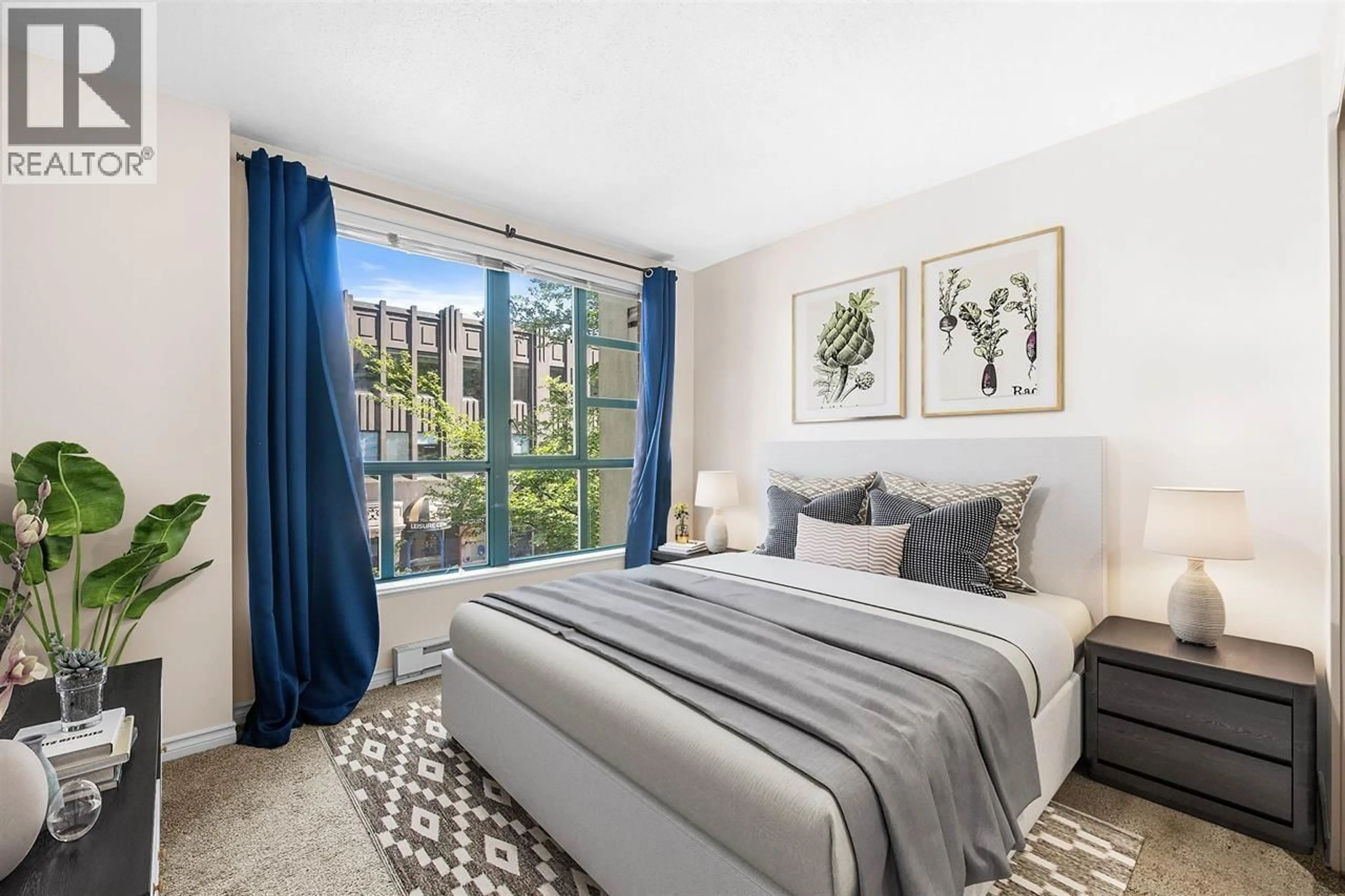Bedroom with bed, unknown for 304 - 939 HOMER STREET, Vancouver British Columbia V6B2W6