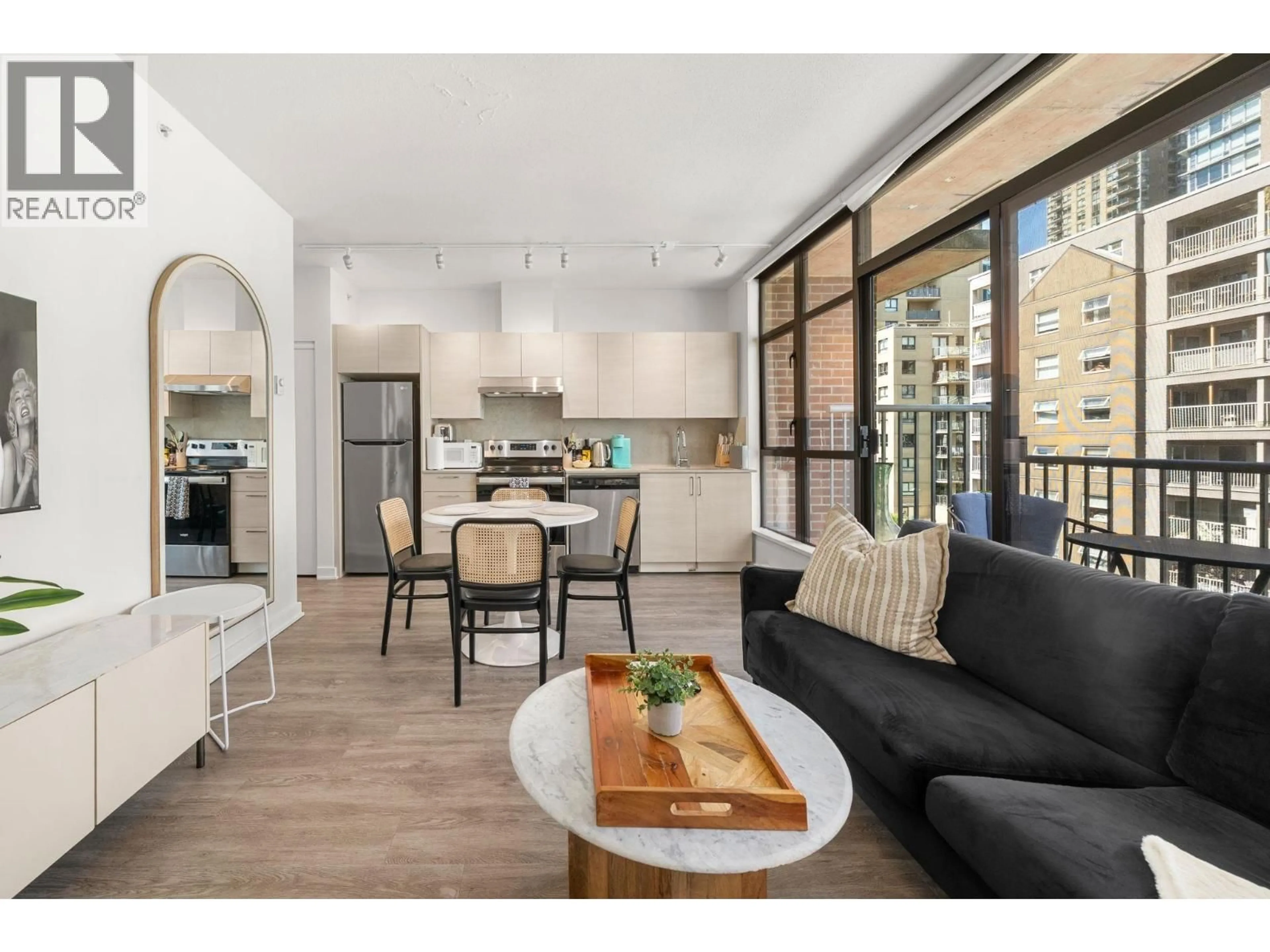 Open concept kitchen, unknown for 602 - 1249 GRANVILLE STREET, Vancouver British Columbia V6Z1M5
