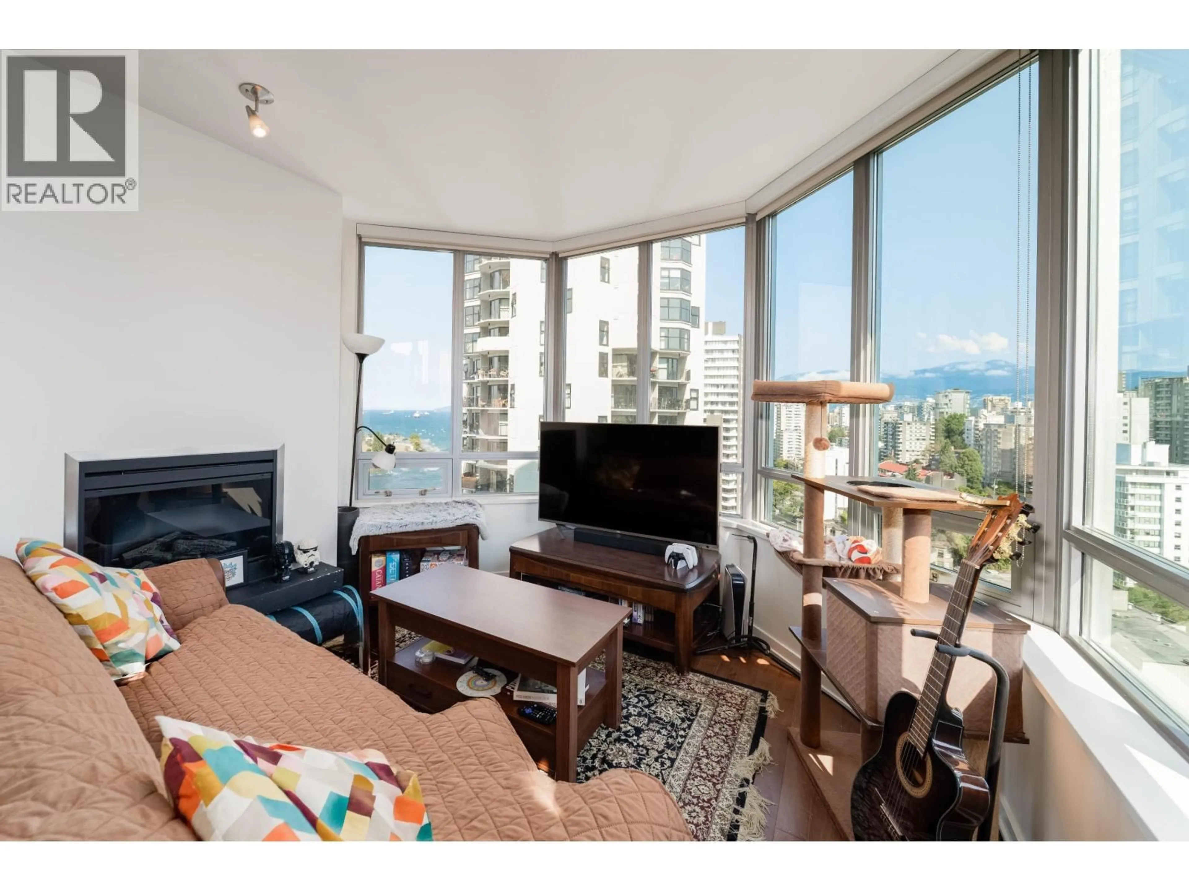 Living room with furniture, unknown for 2003 - 1005 BEACH AVENUE, Vancouver British Columbia V6E3W2