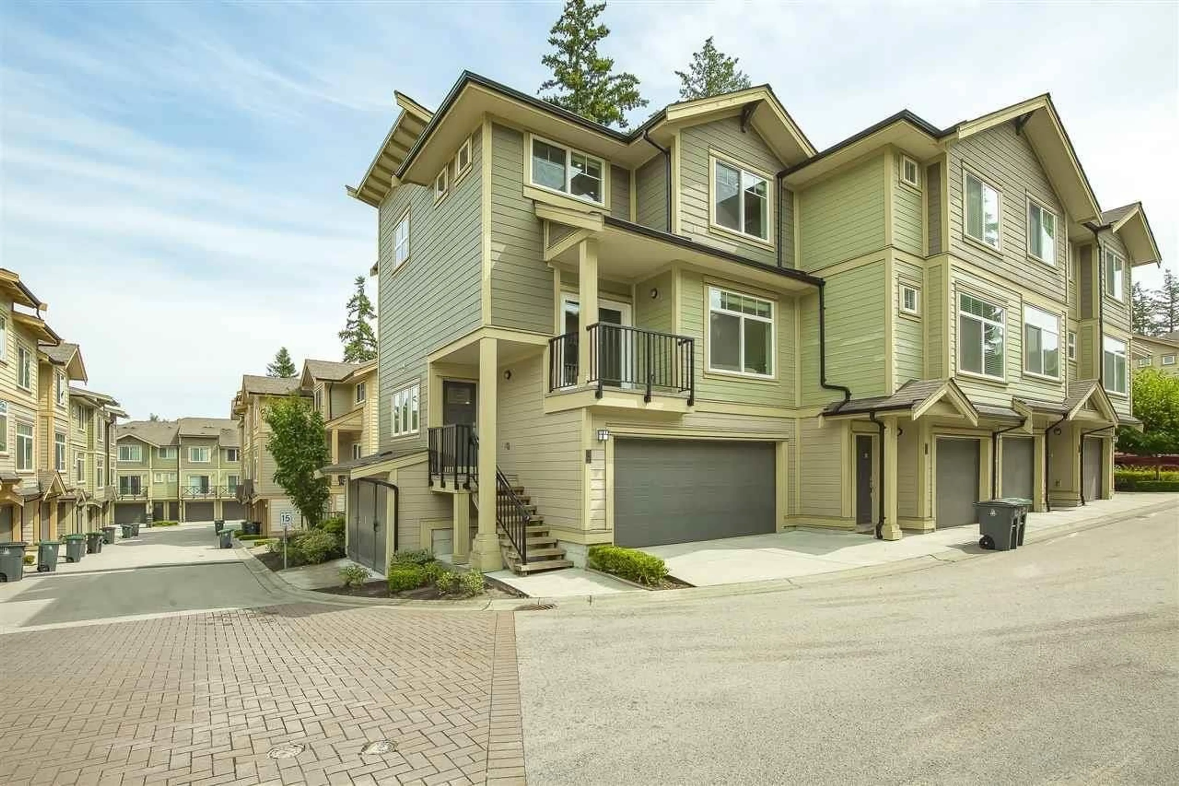 Unknown for 48 - 5957 152 STREET, Surrey British Columbia V3S3K4