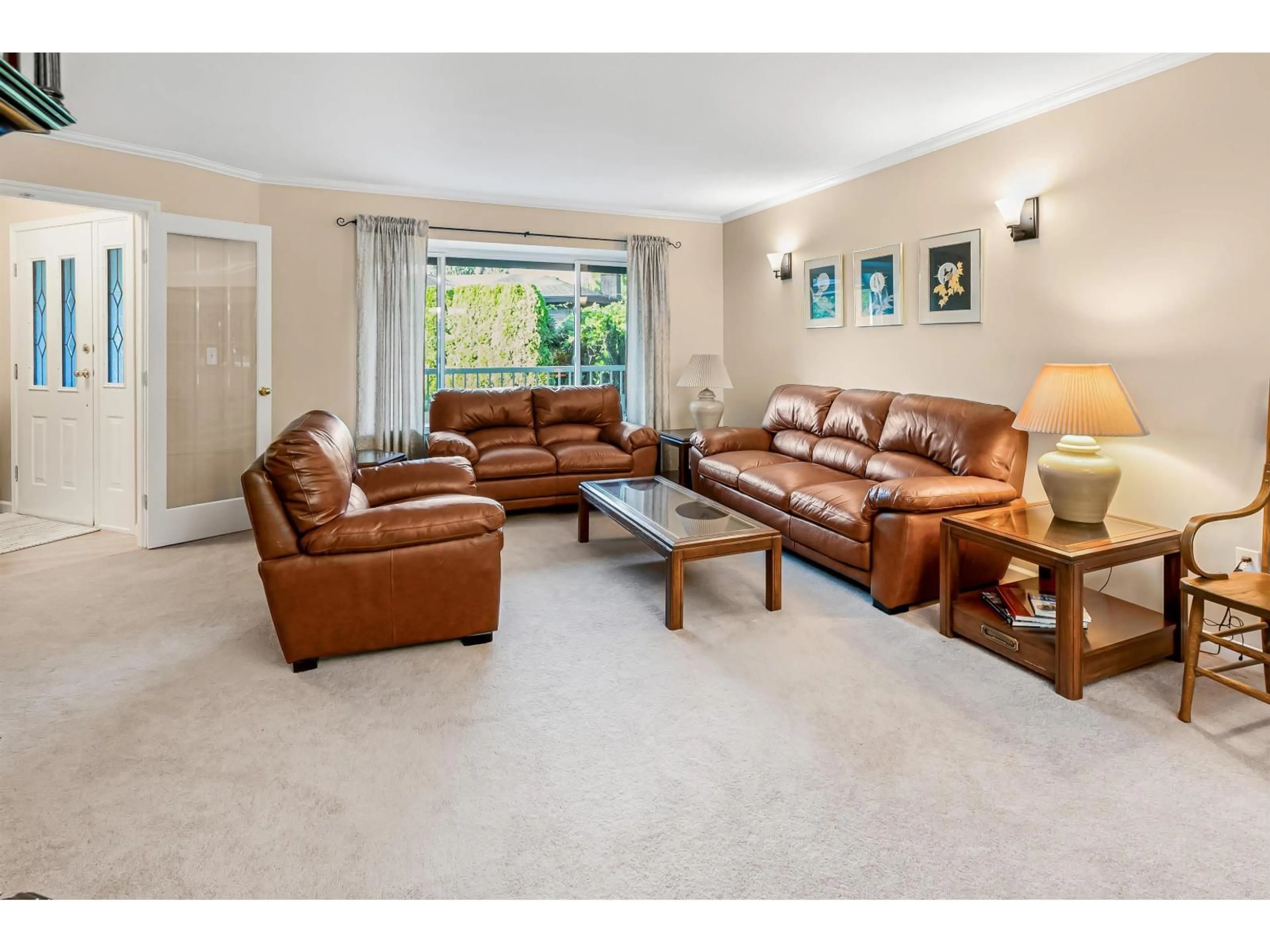 Living room with furniture, unknown for 7446 149A STREET, Surrey British Columbia V3S3H5