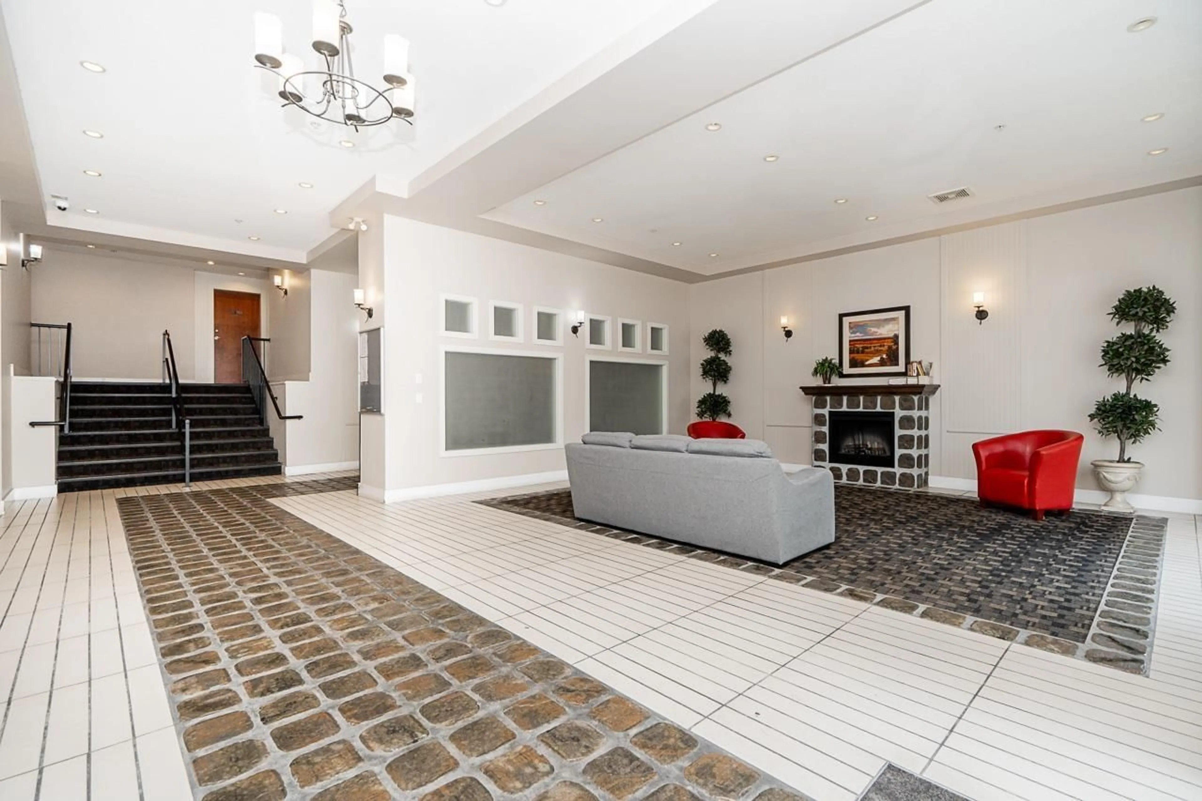 Lobby for 232 - 10180 153 STREET, Surrey British Columbia V3R0B5