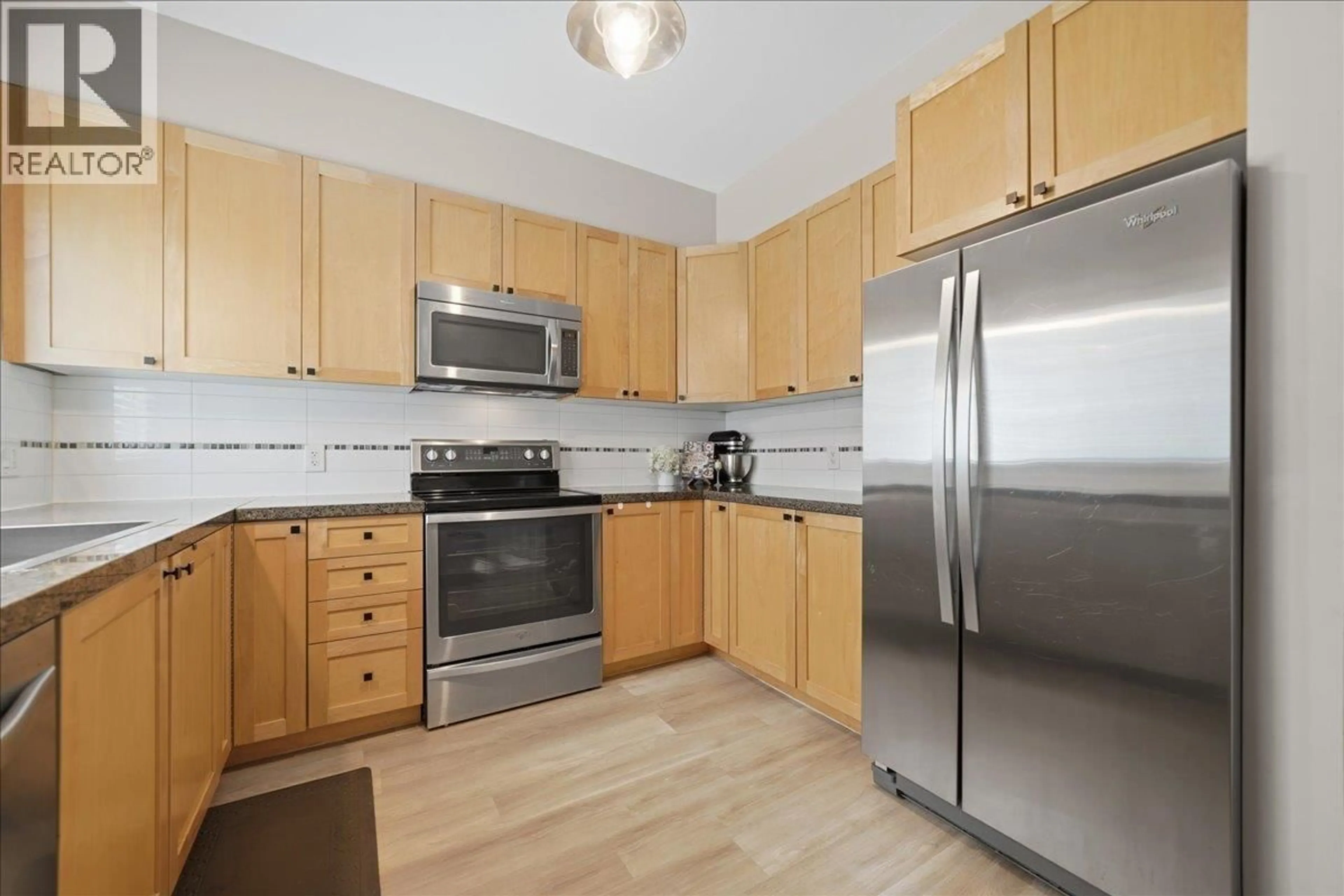 Standard kitchen, unknown for 19 - 621 LANGSIDE AVENUE, Coquitlam British Columbia V3J0A8
