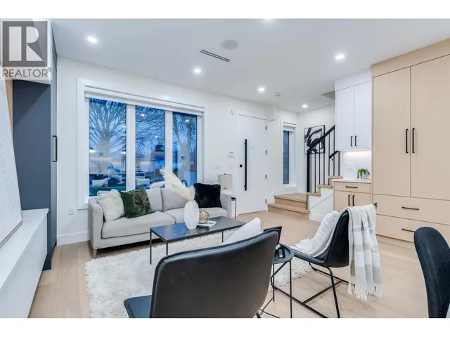 1 - 5461 RHODES STREET, Vancouver 5