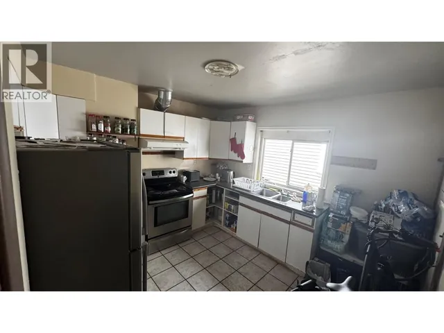 75 NANAIMO STREET, Vancouver 5