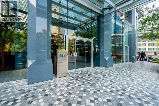 1907 - 1050 BURRARD STREET, Vancouver 3