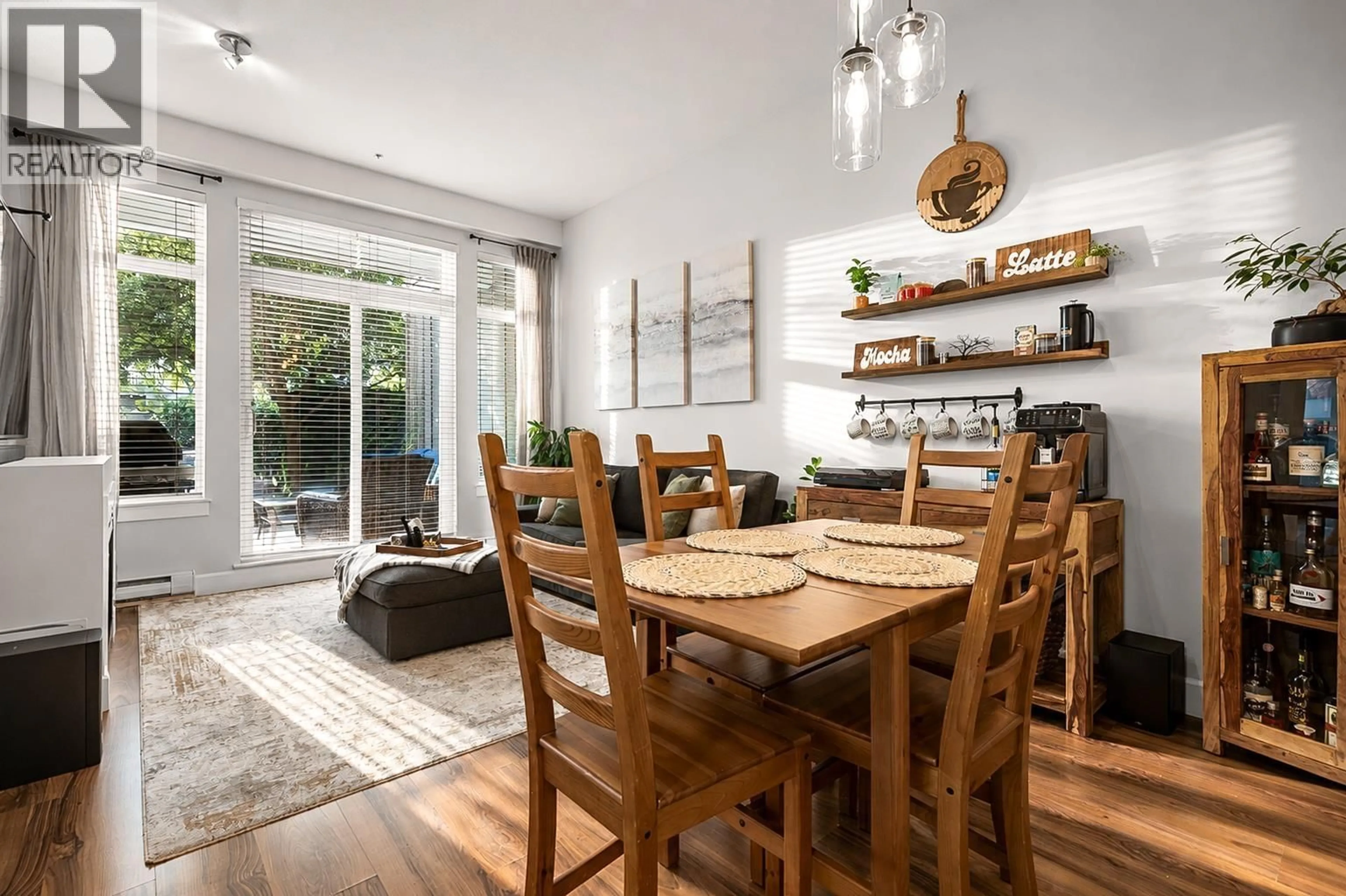 Dining room, wood/laminate floor for 109 - 12283 224 STREET, Maple Ridge British Columbia V2X8Z3
