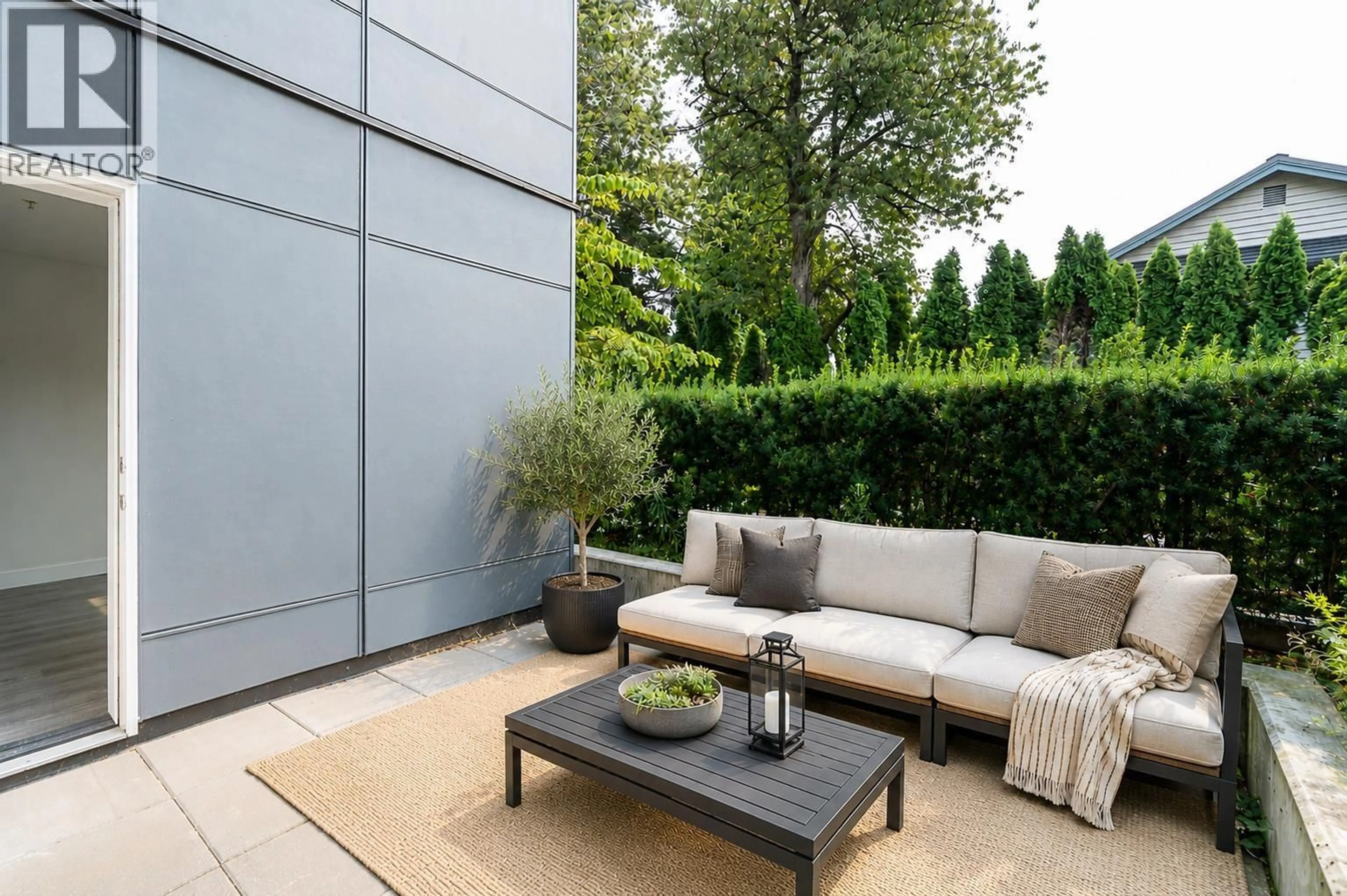 Patio, street for 205 - 700 CLARKE ROAD, Coquitlam British Columbia V3J0K5