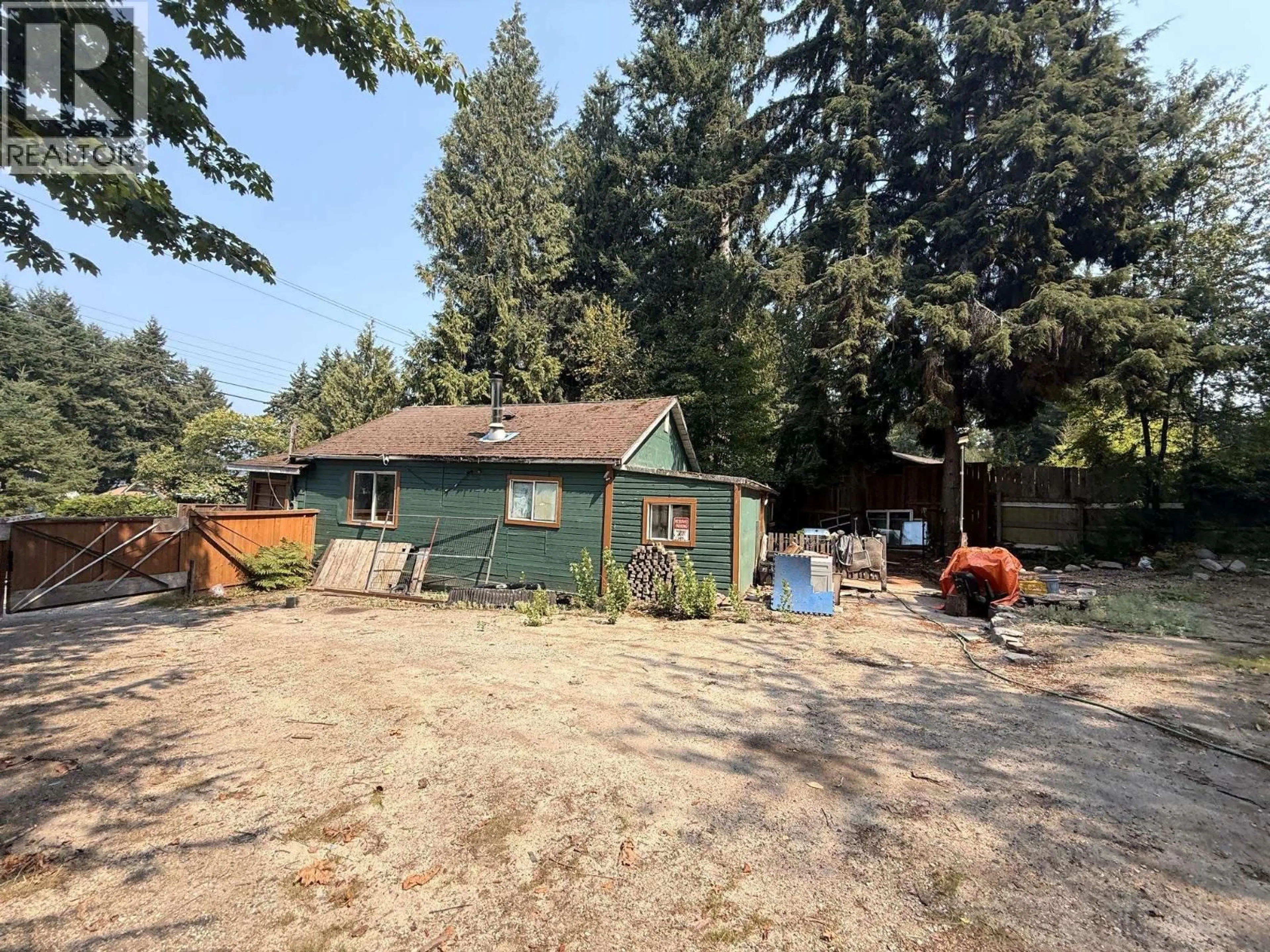 Shed for 5700 PORPOISE BAY ROAD, Sechelt British Columbia V0N3A0