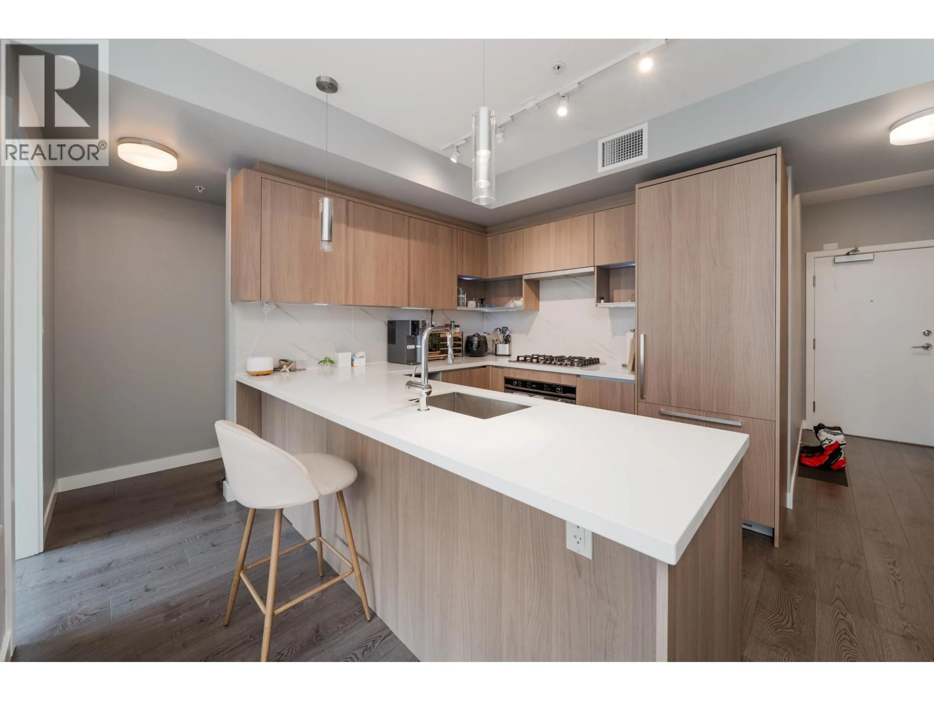 Unknown for 210 - 9333 TOMICKI AVENUE, Richmond British Columbia V6X0L4