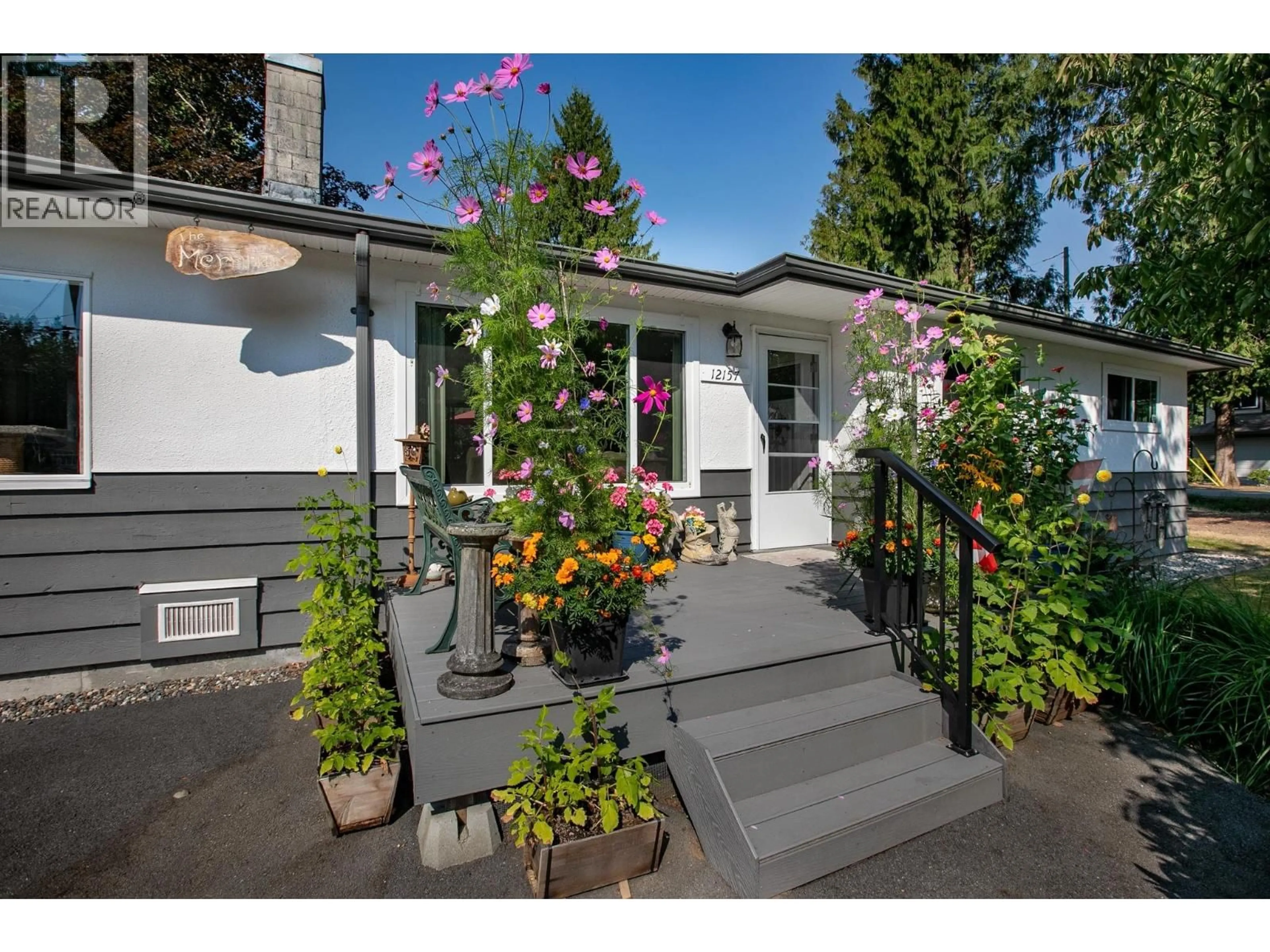 Patio, street for 12157 250 STREET, Maple Ridge British Columbia V4R1H3