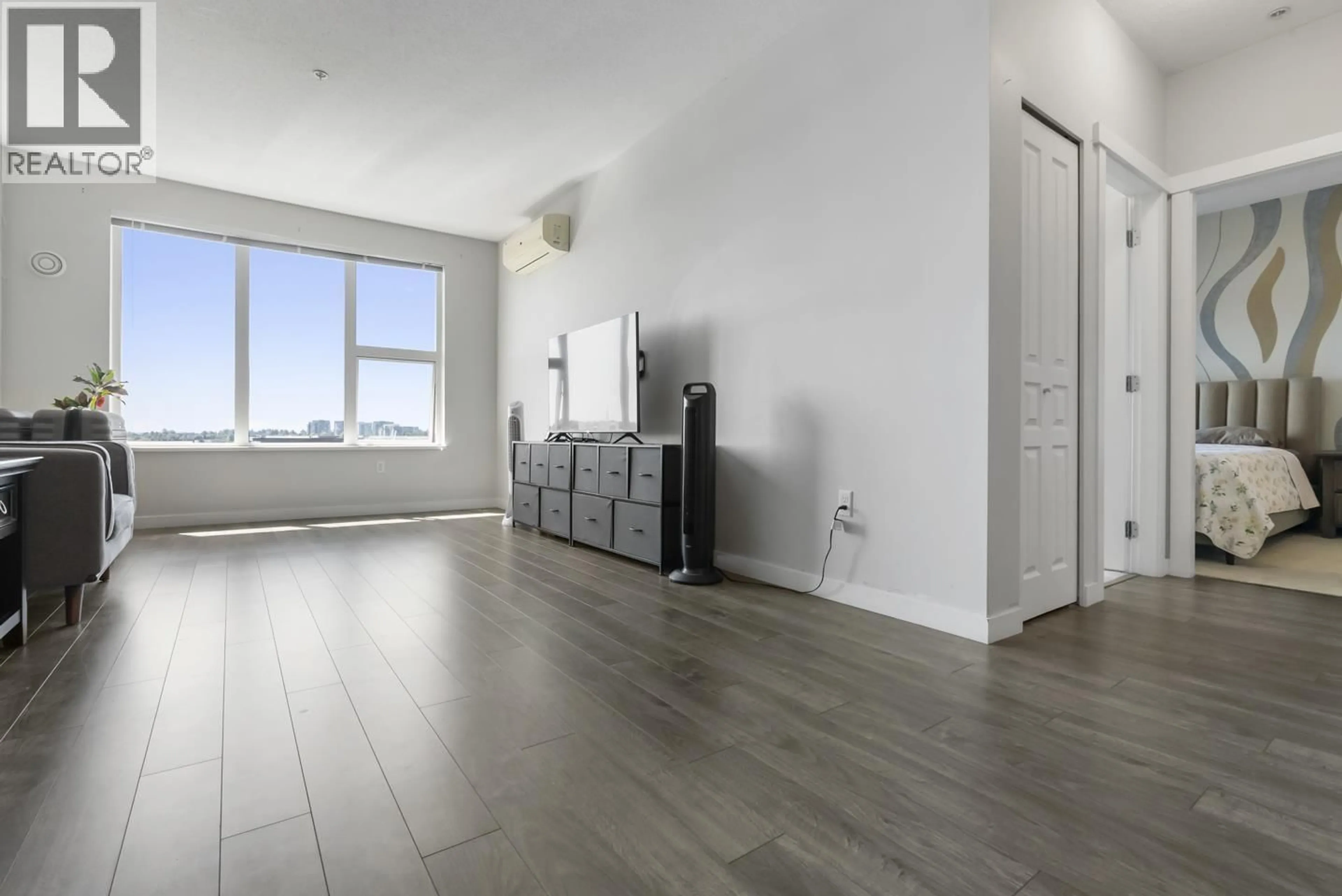 A pic of a room for 613 - 9311 ALEXANDRA ROAD, Richmond British Columbia V6X0L8