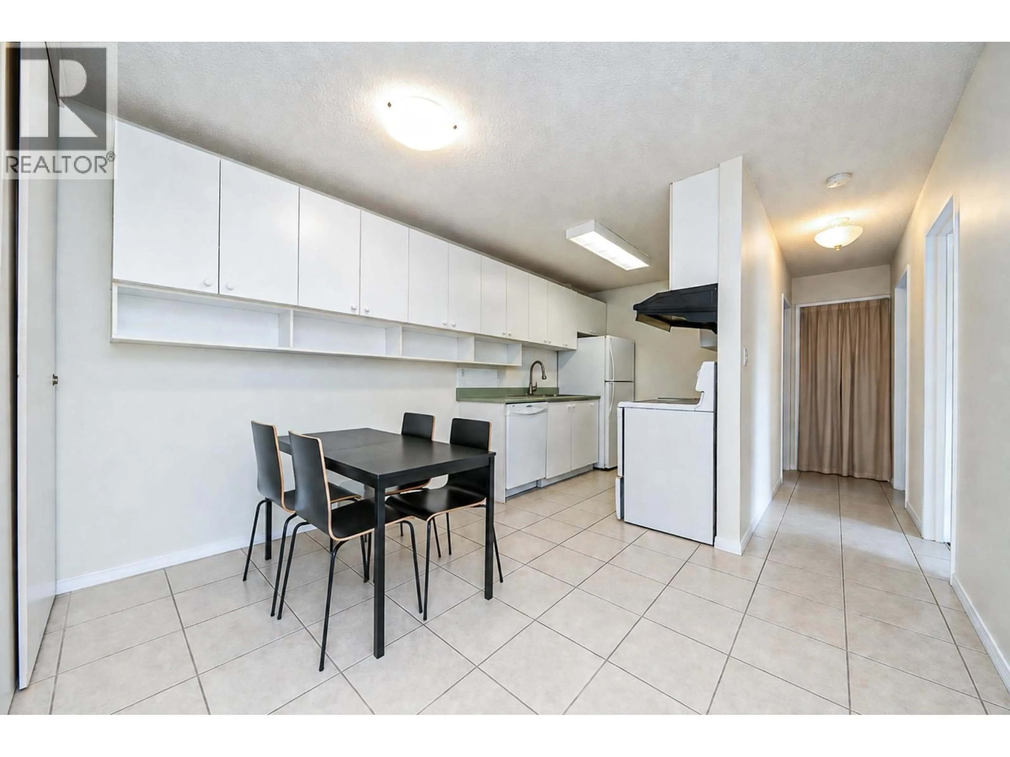 Standard kitchen, unknown for 306 - 7200 LINDSAY ROAD, Richmond British Columbia V6E1S8