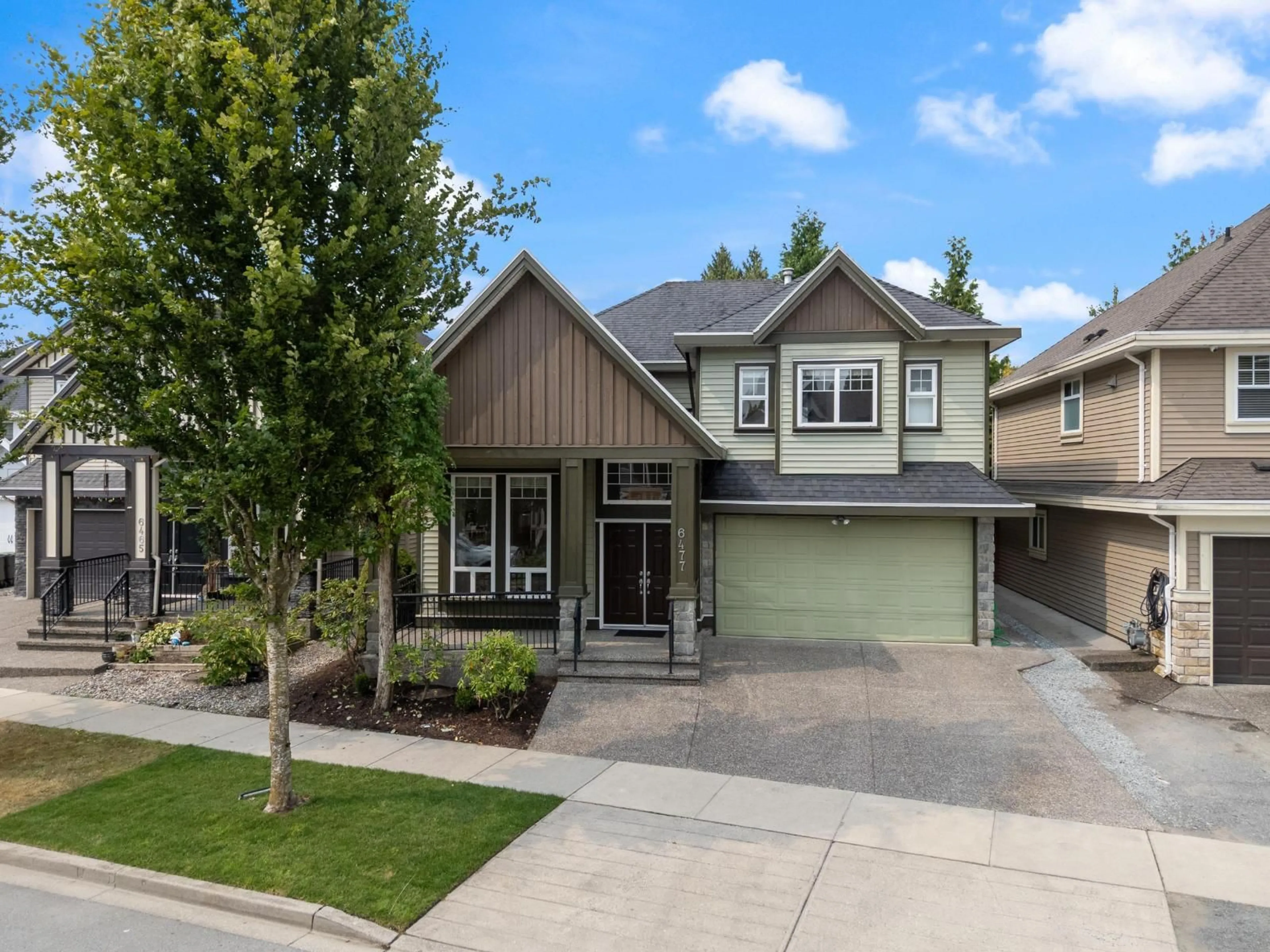 Home with brick exterior material, street for 6477 143 STREET, Surrey British Columbia V3W1T4