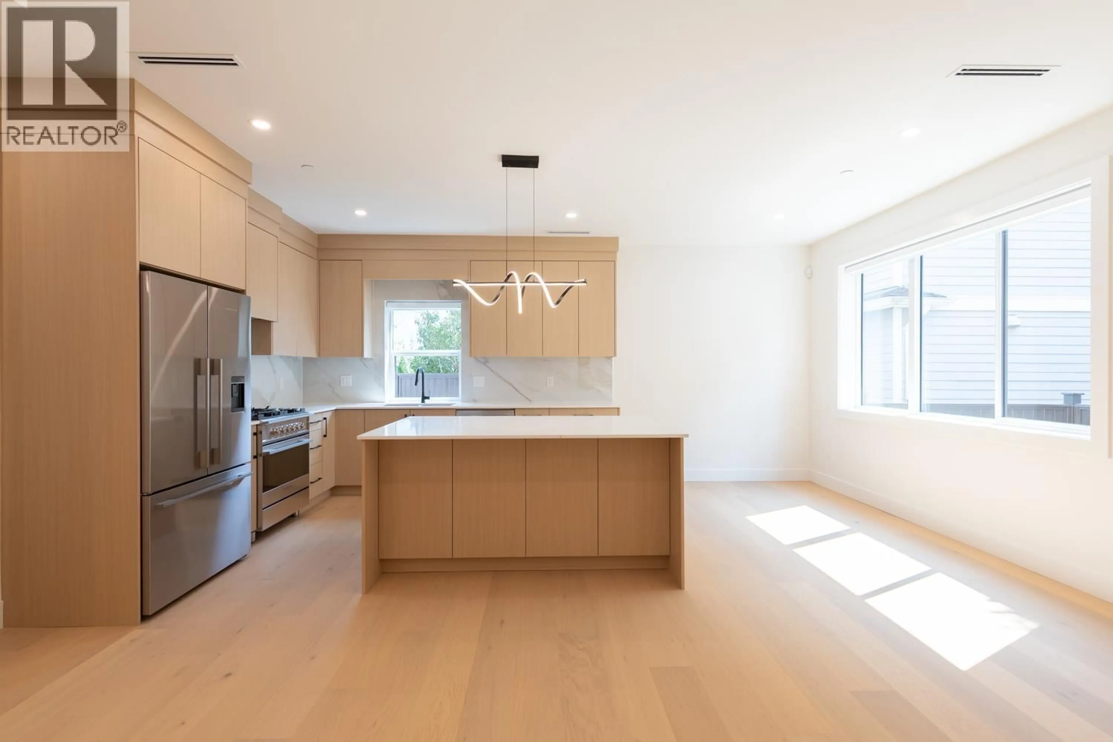 Open concept kitchen, unknown for 3 - 3615 TURNER STREET, Vancouver British Columbia V5K2J2