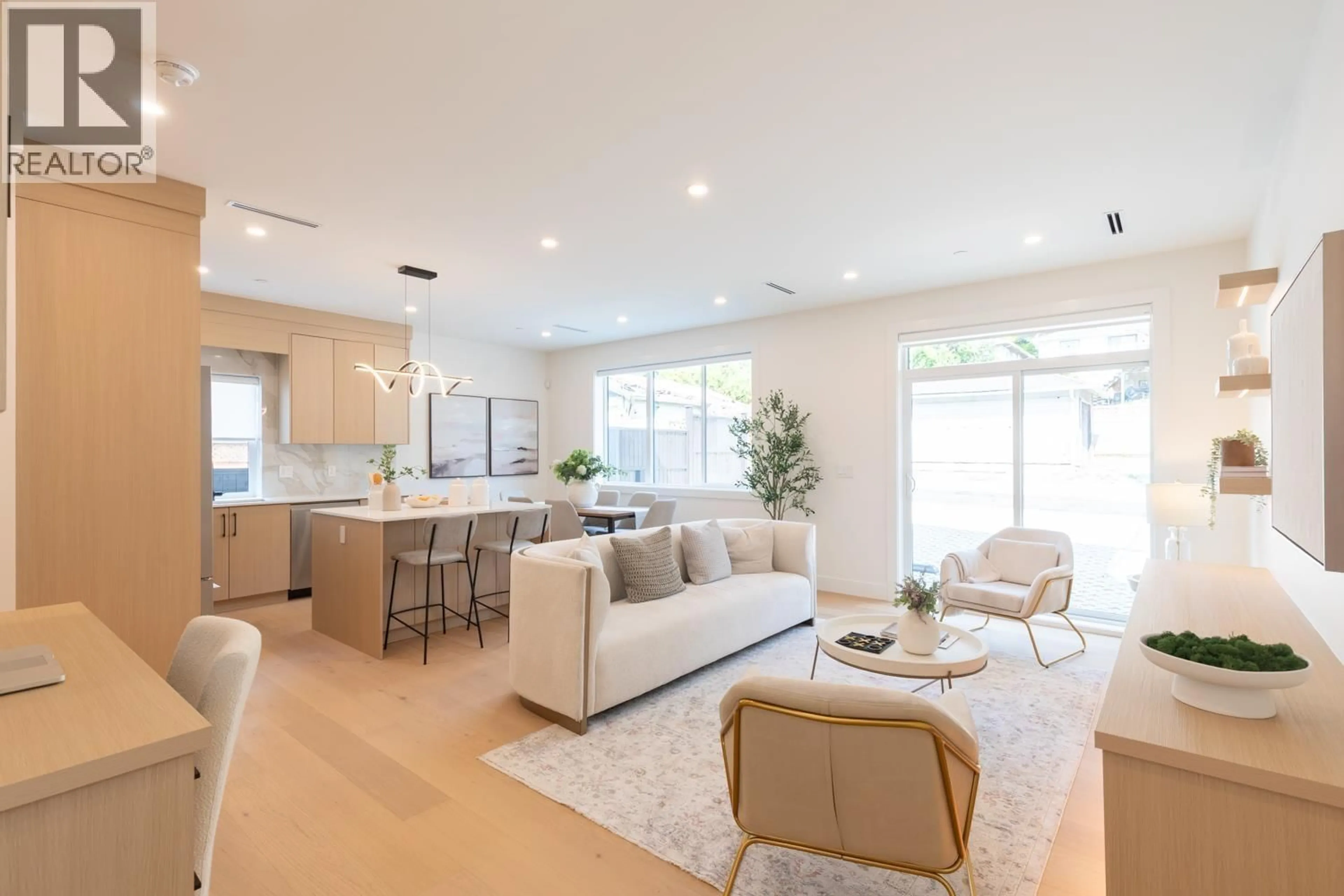 Open concept kitchen, unknown for 4 - 3615 TURNER STREET, Vancouver British Columbia V5K2J2