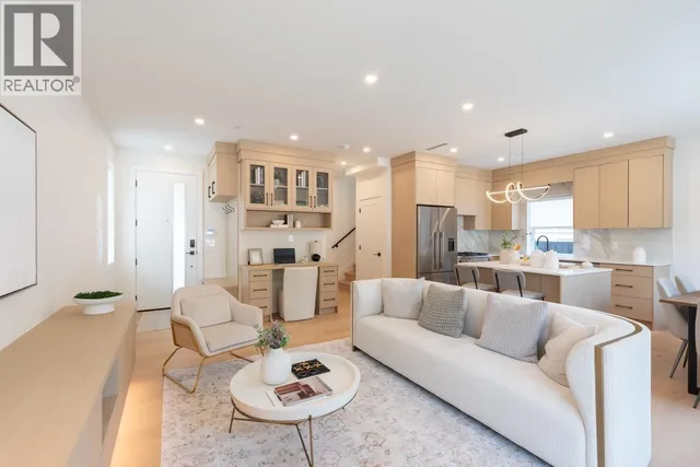 2 - 3613 TURNER STREET, Vancouver 4