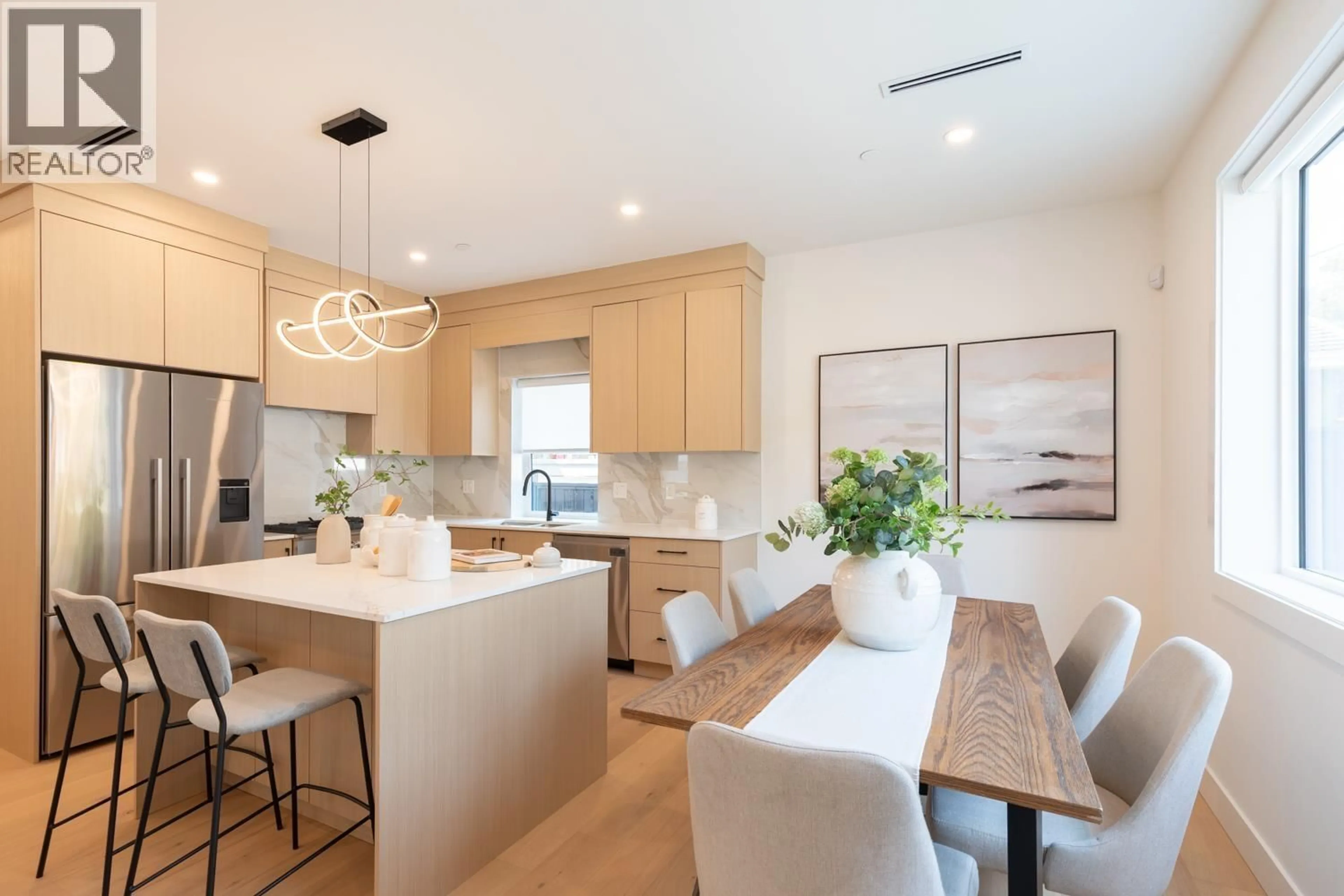Open concept kitchen, unknown for 4 - 3615 TURNER STREET, Vancouver British Columbia V5K2J2