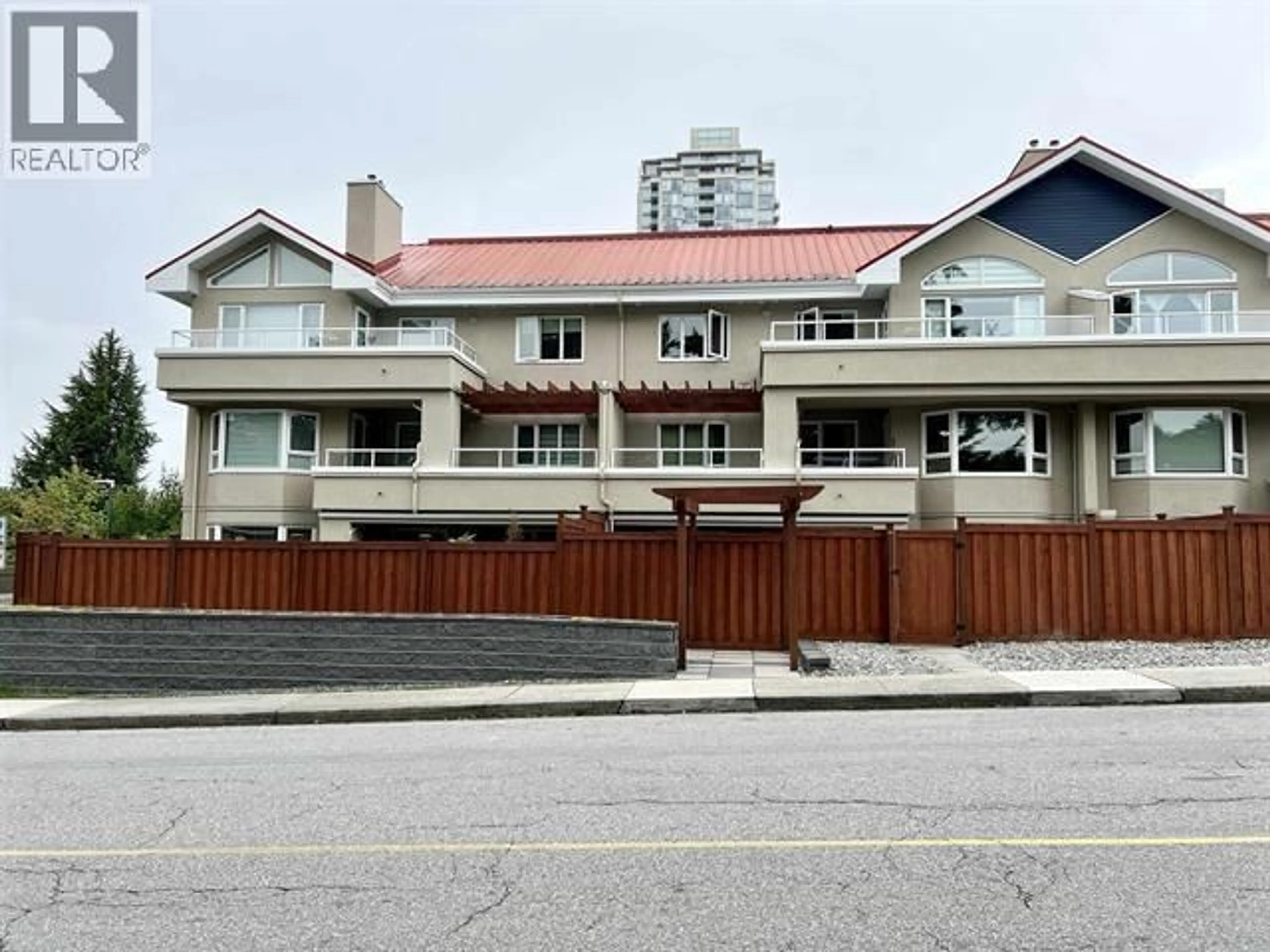 Unknown for 201 - 501 COCHRANE AVENUE, Coquitlam British Columbia V3J7W5