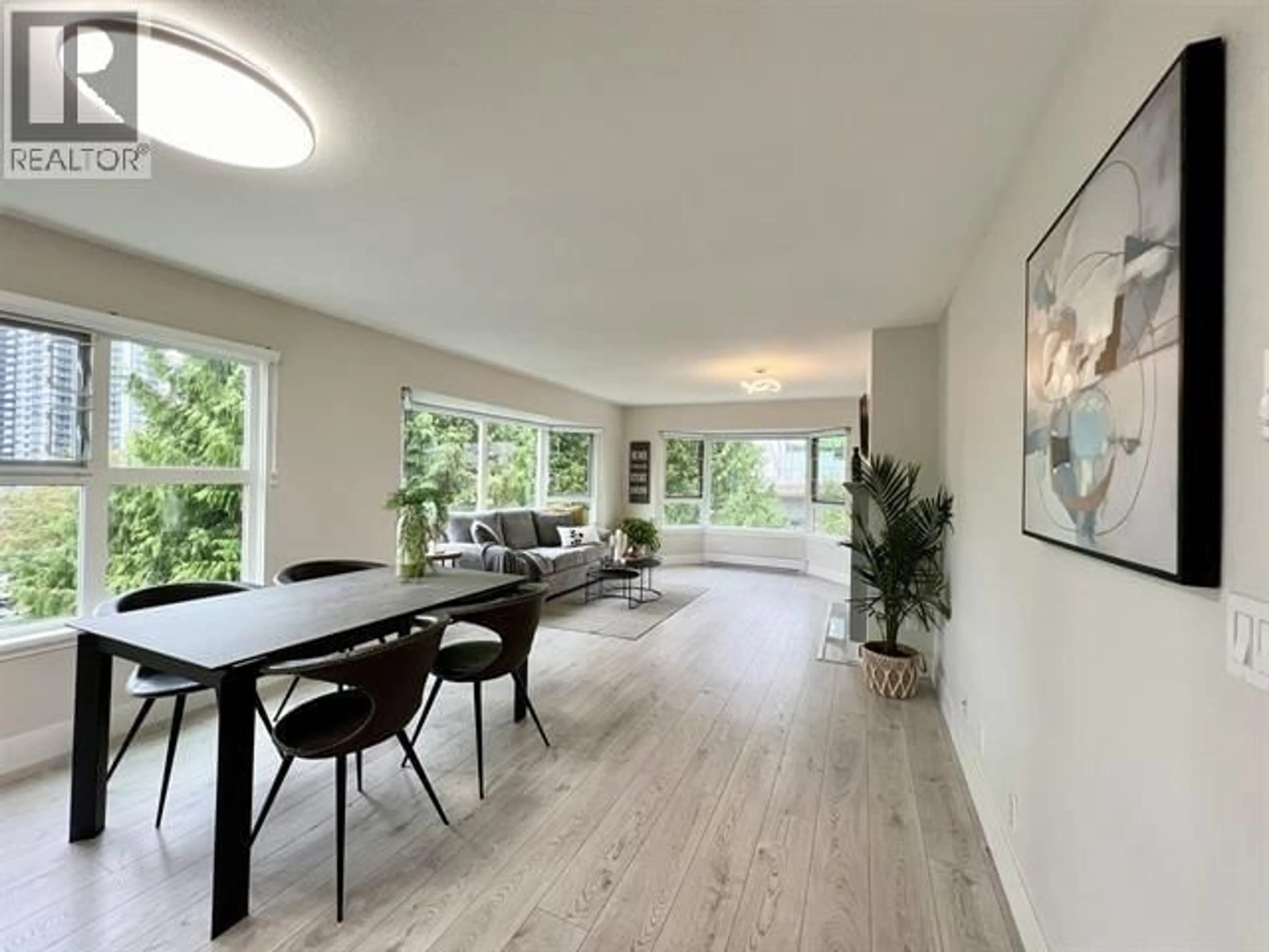 Unknown for 201 - 501 COCHRANE AVENUE, Coquitlam British Columbia V3J7W5