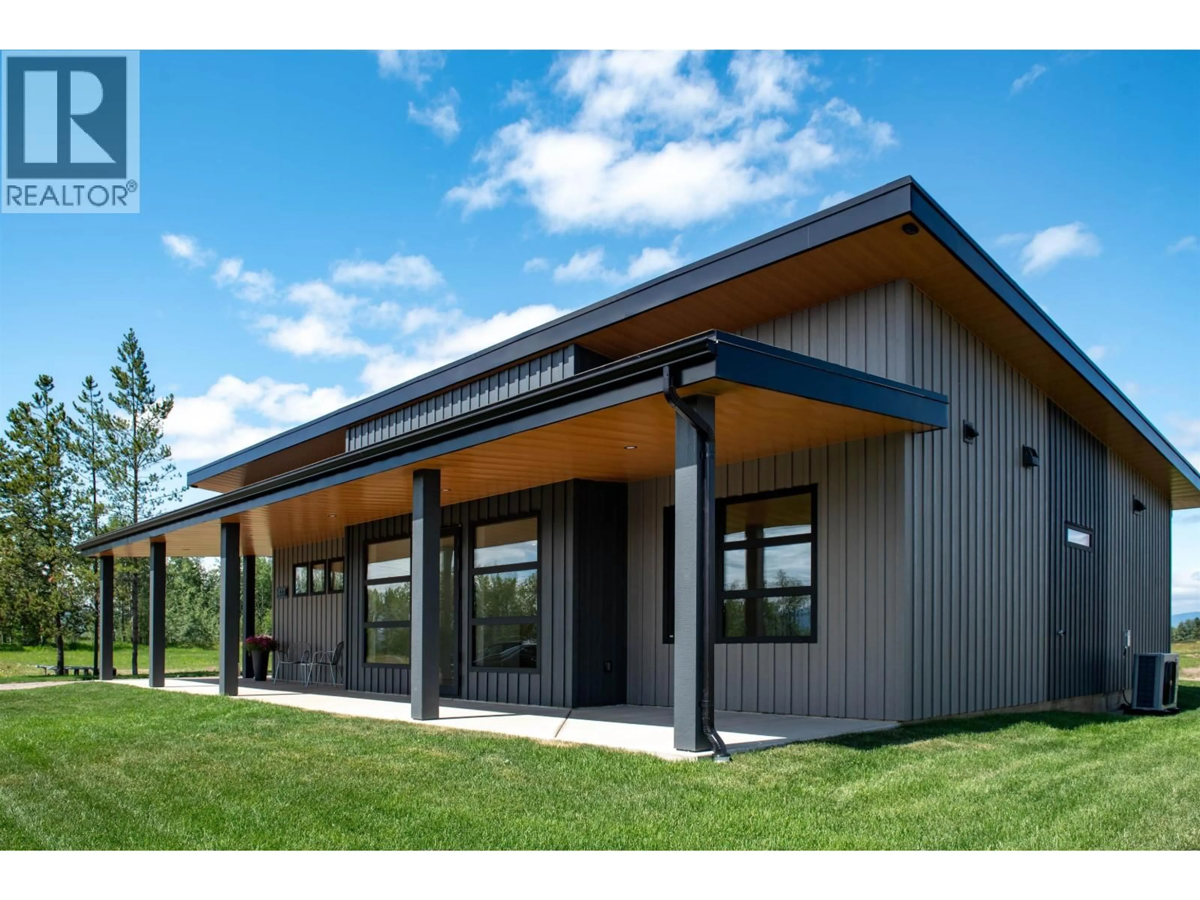 Home with vinyl exterior material, building for 1037 BULKLEY COURT, Smithers British Columbia V0J2X0