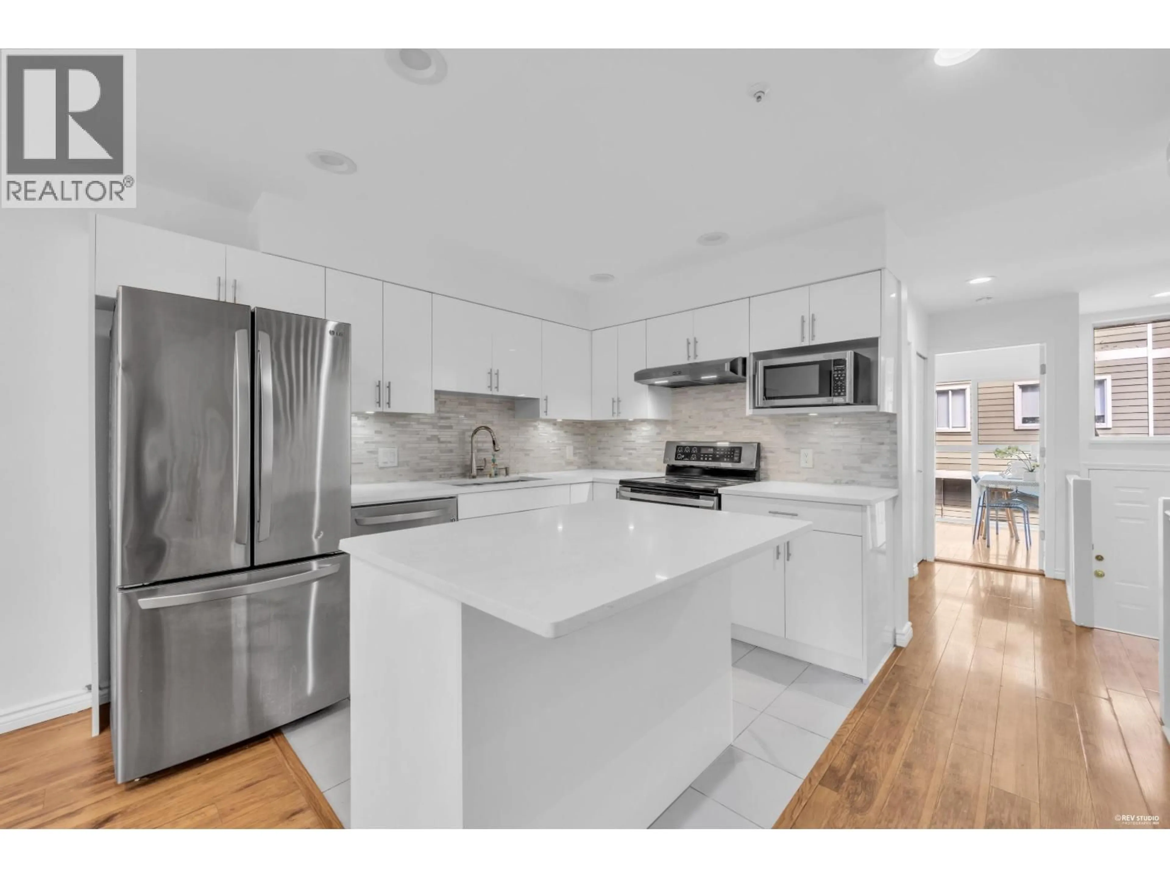 Open concept kitchen, unknown for 3396 COBBLESTONE AVENUE, Vancouver British Columbia V5S4S4