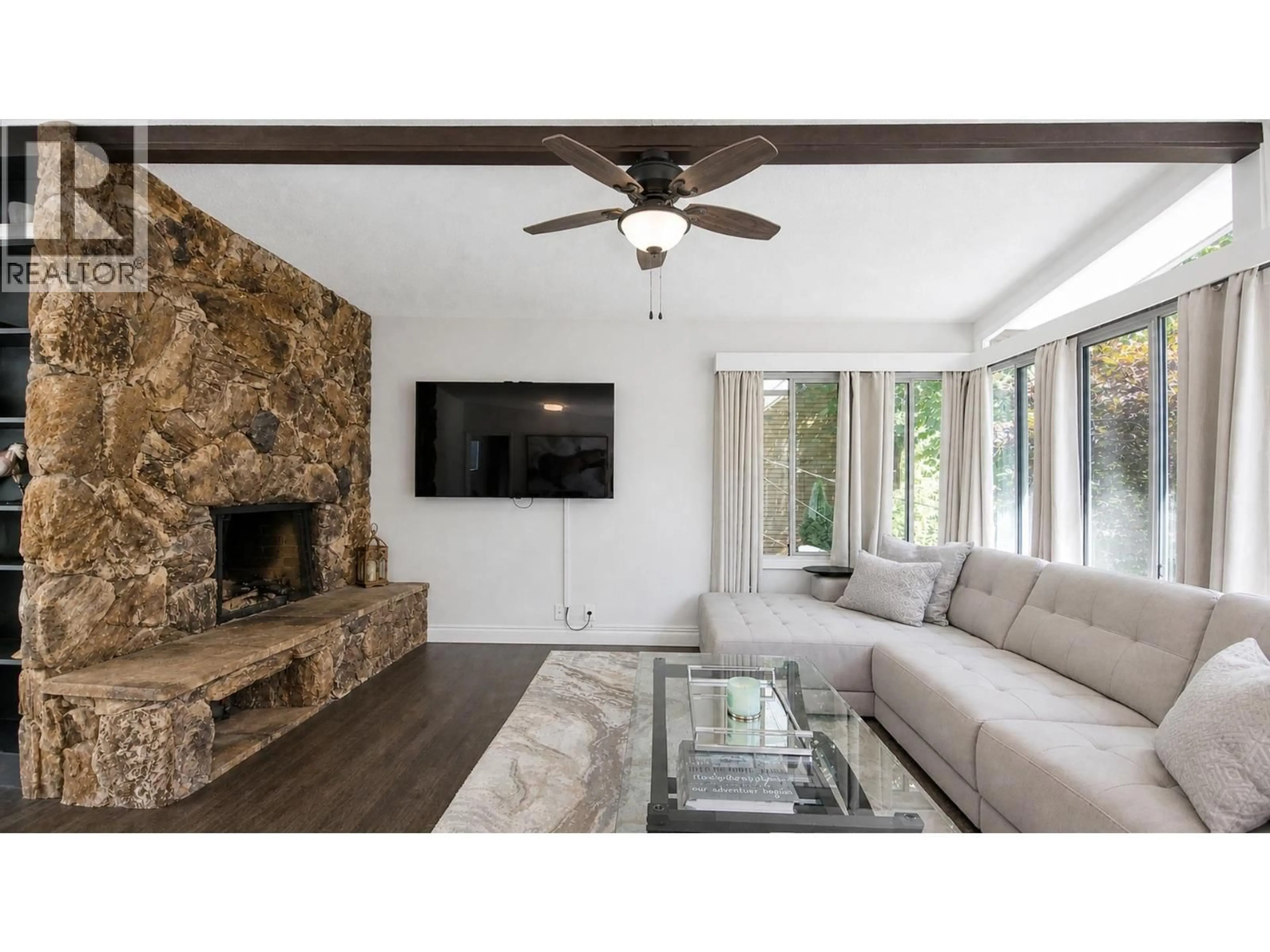 Living room with furniture, unknown for 1781 VIEW STREET, Port Moody British Columbia V3H3Y3