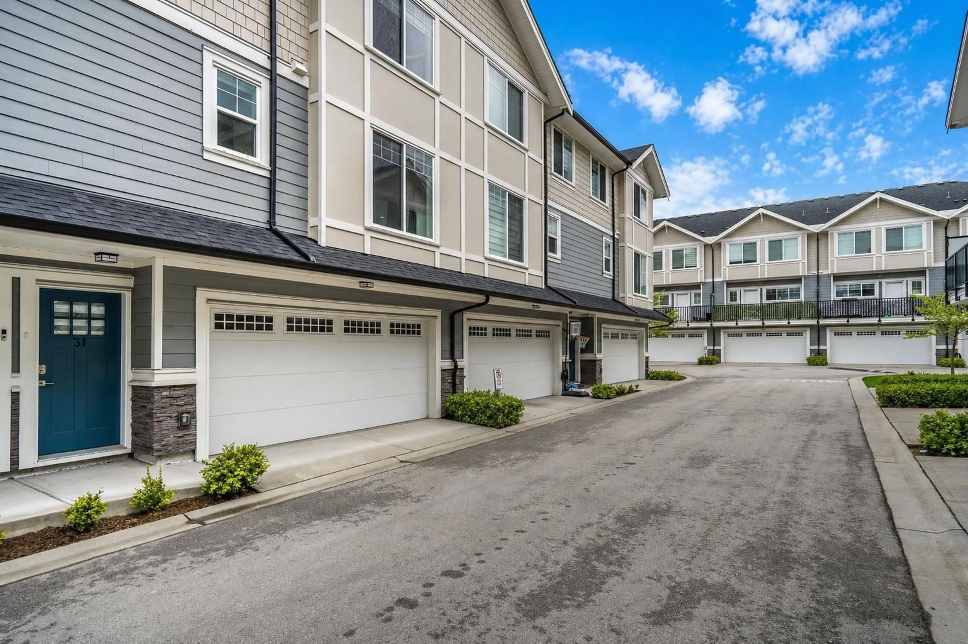 Unknown for 31 - 19501 74 AVENUE, Surrey British Columbia V4N6V7
