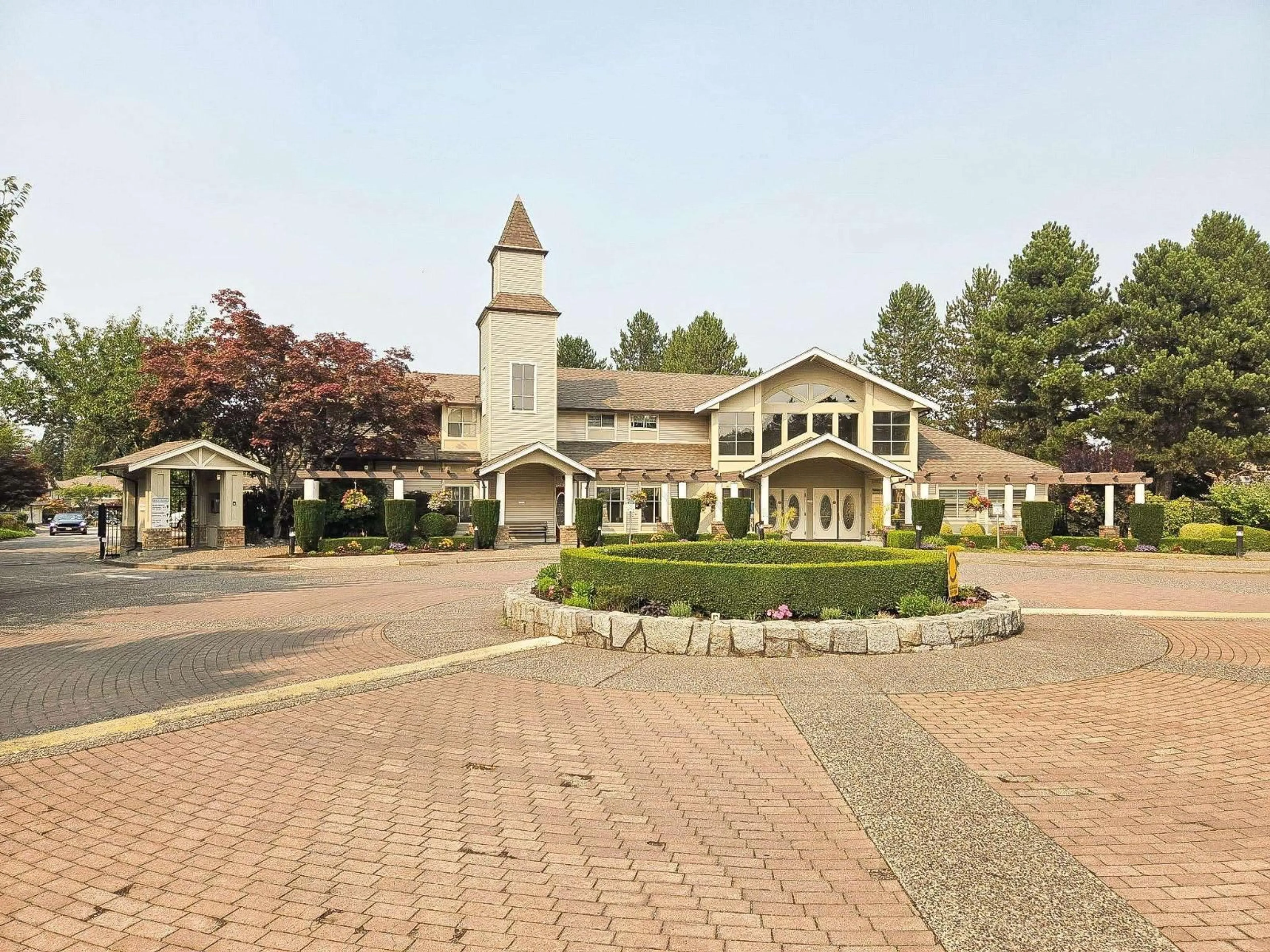 Indoor foyer for 170 - 20391 96 AVENUE, Langley British Columbia V1M2L2