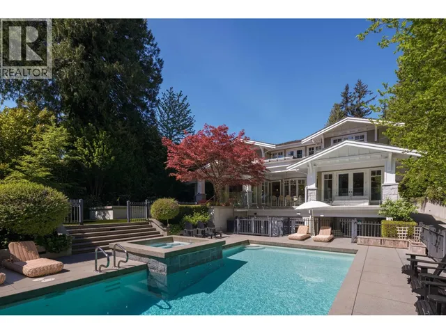 2955 ROSEBERY AVENUE, West Vancouver 2