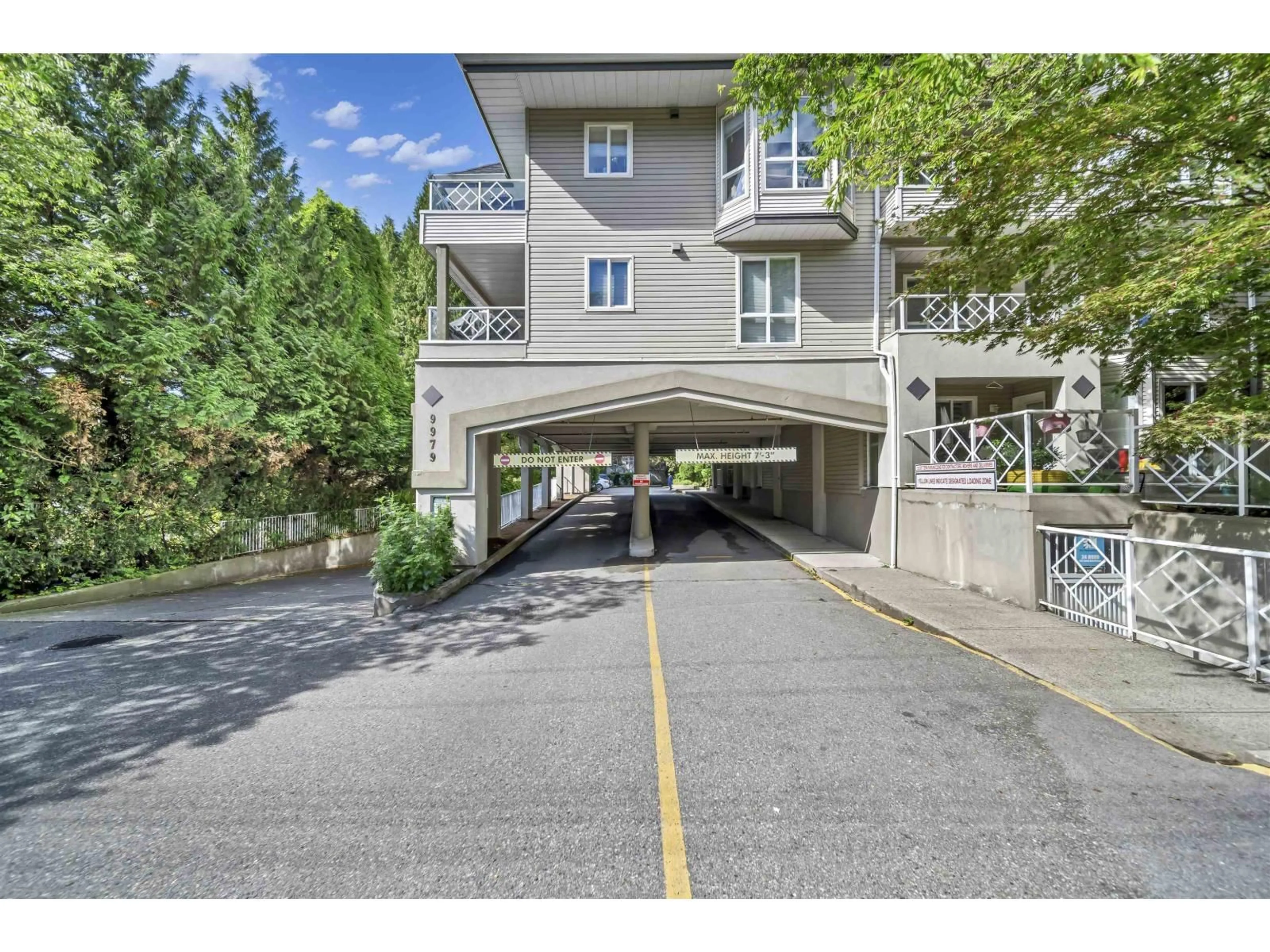 Unknown for 430 - 9979 140 STREET, Surrey British Columbia V3T5W2
