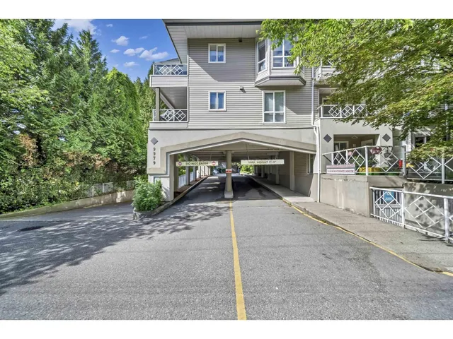 430 - 9979 140 STREET, Surrey 3
