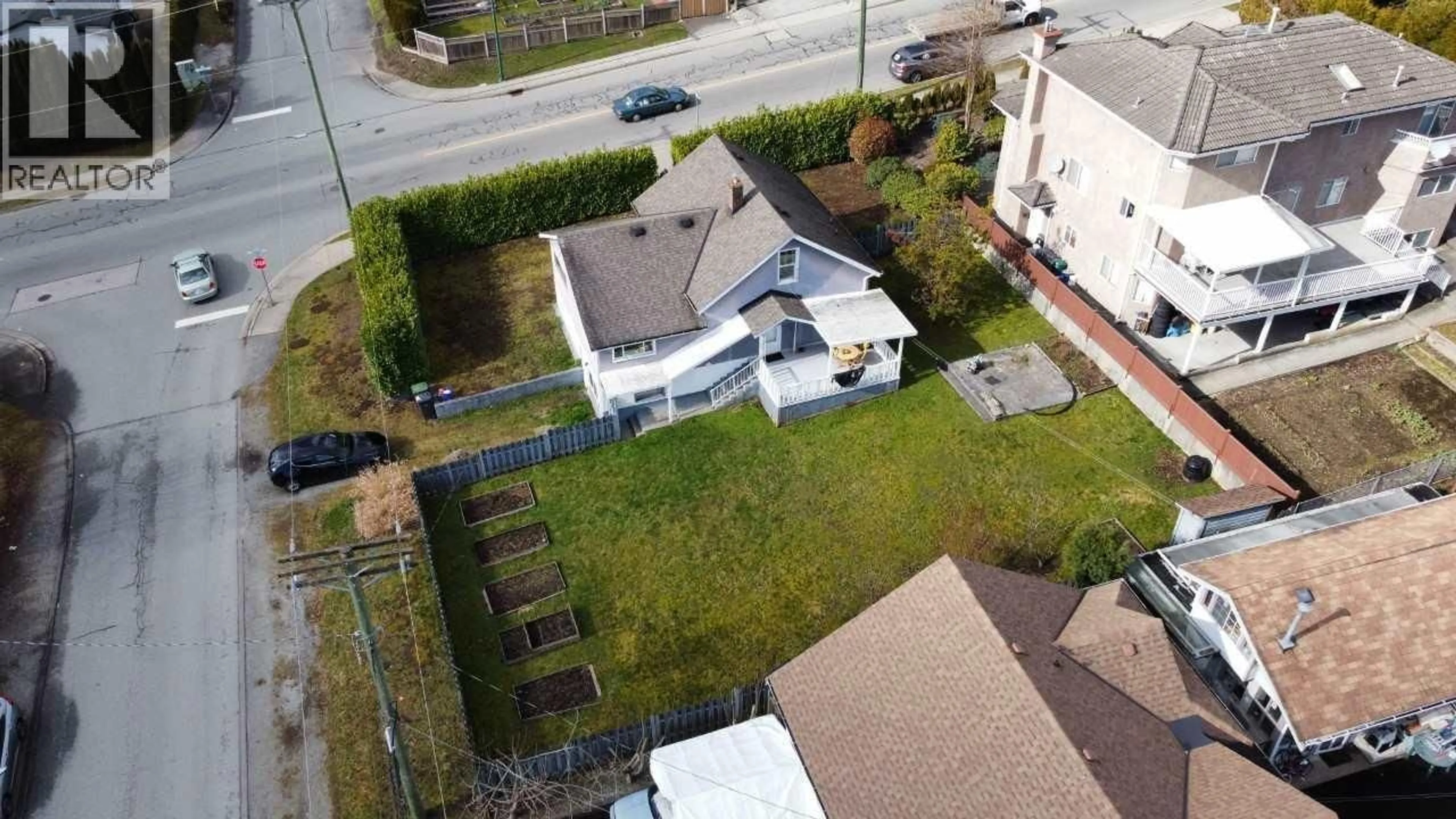 A pic from outside/outdoor area/front of a property/back of a property/a pic from drone, street for 329 MARMONT STREET, Coquitlam British Columbia V3K4R5