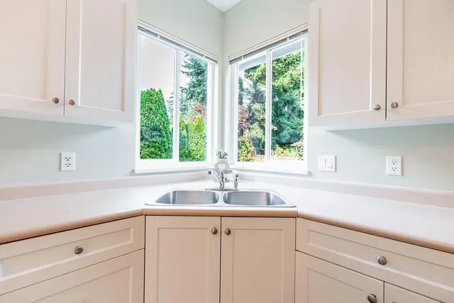 21215 43 AVENUE, Langley 5